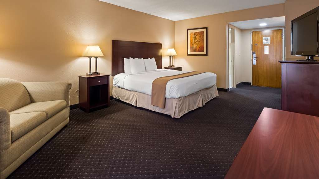 Best Western Plus Executive Hotel