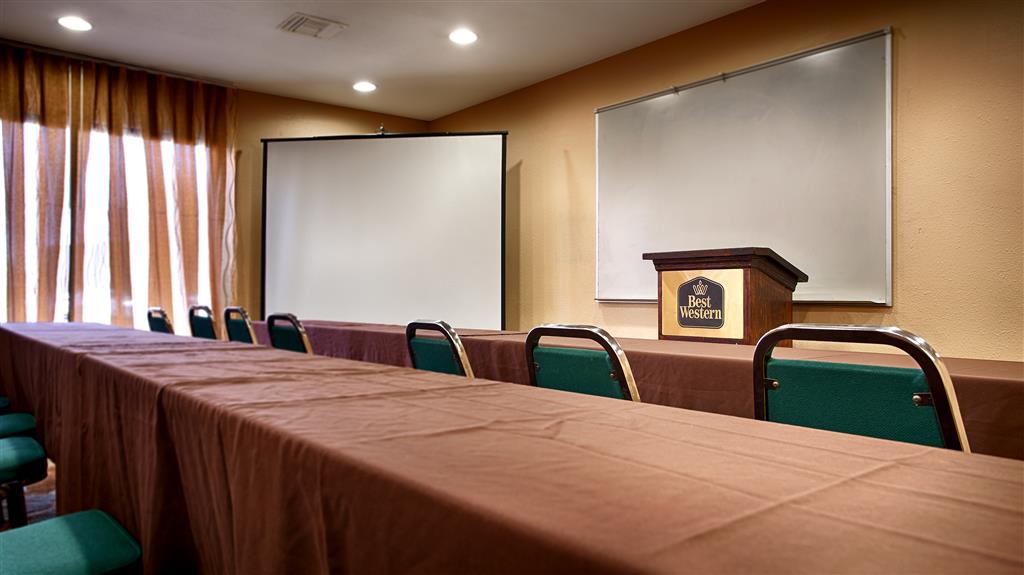 Best Western Plus Executive Hotel