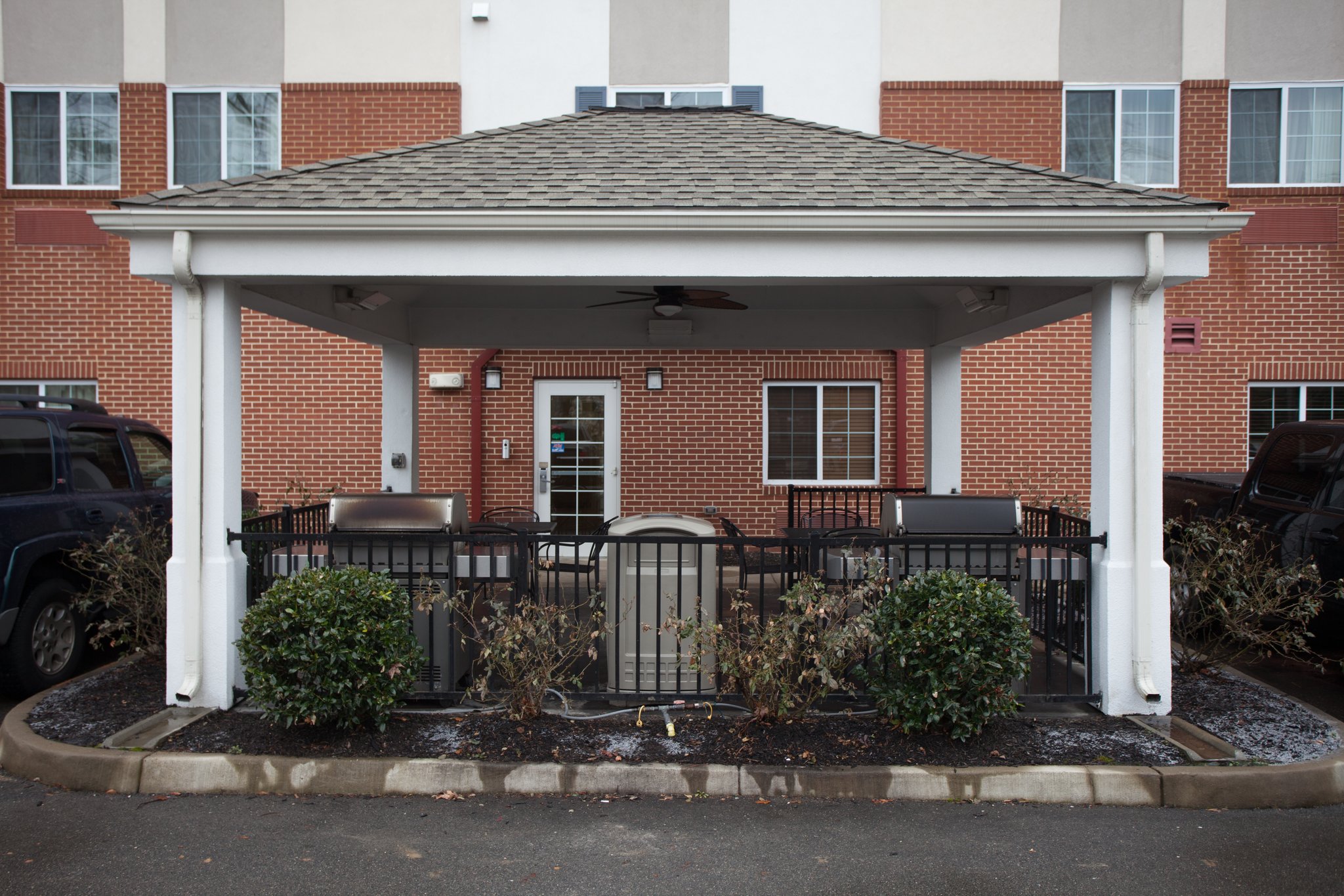 Candlewood Suites Richmond Airport