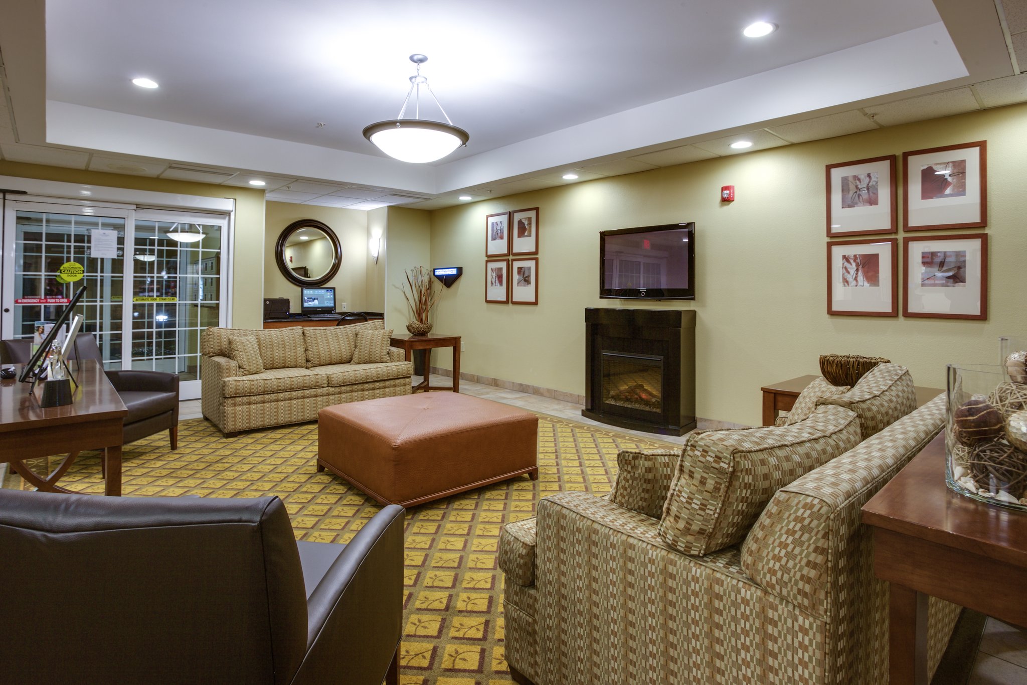 Candlewood Suites Richmond Airport