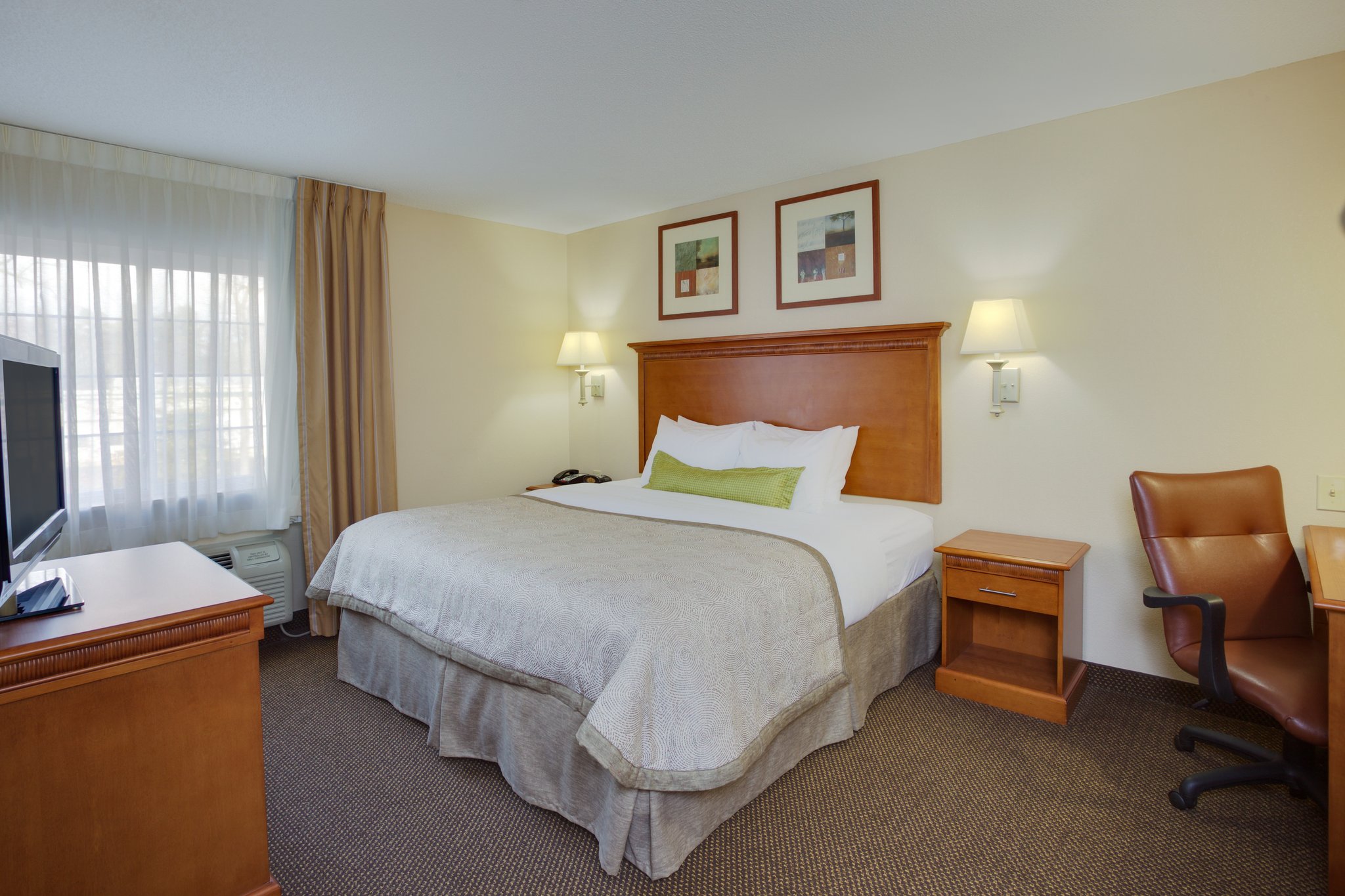Candlewood Suites Richmond Airport
