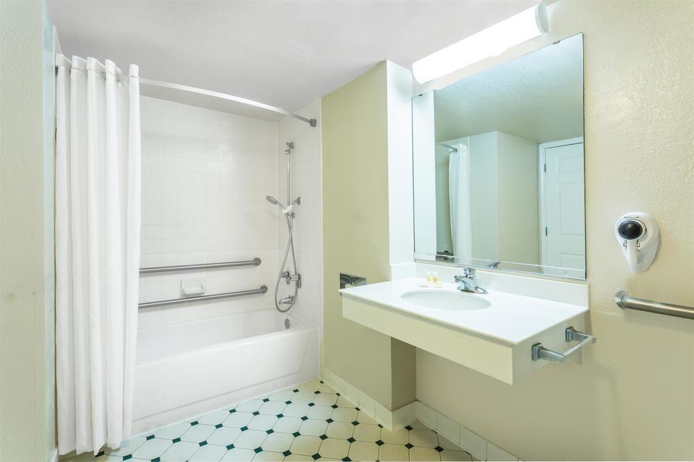 Econo Lodge Richmond North Chesterfield