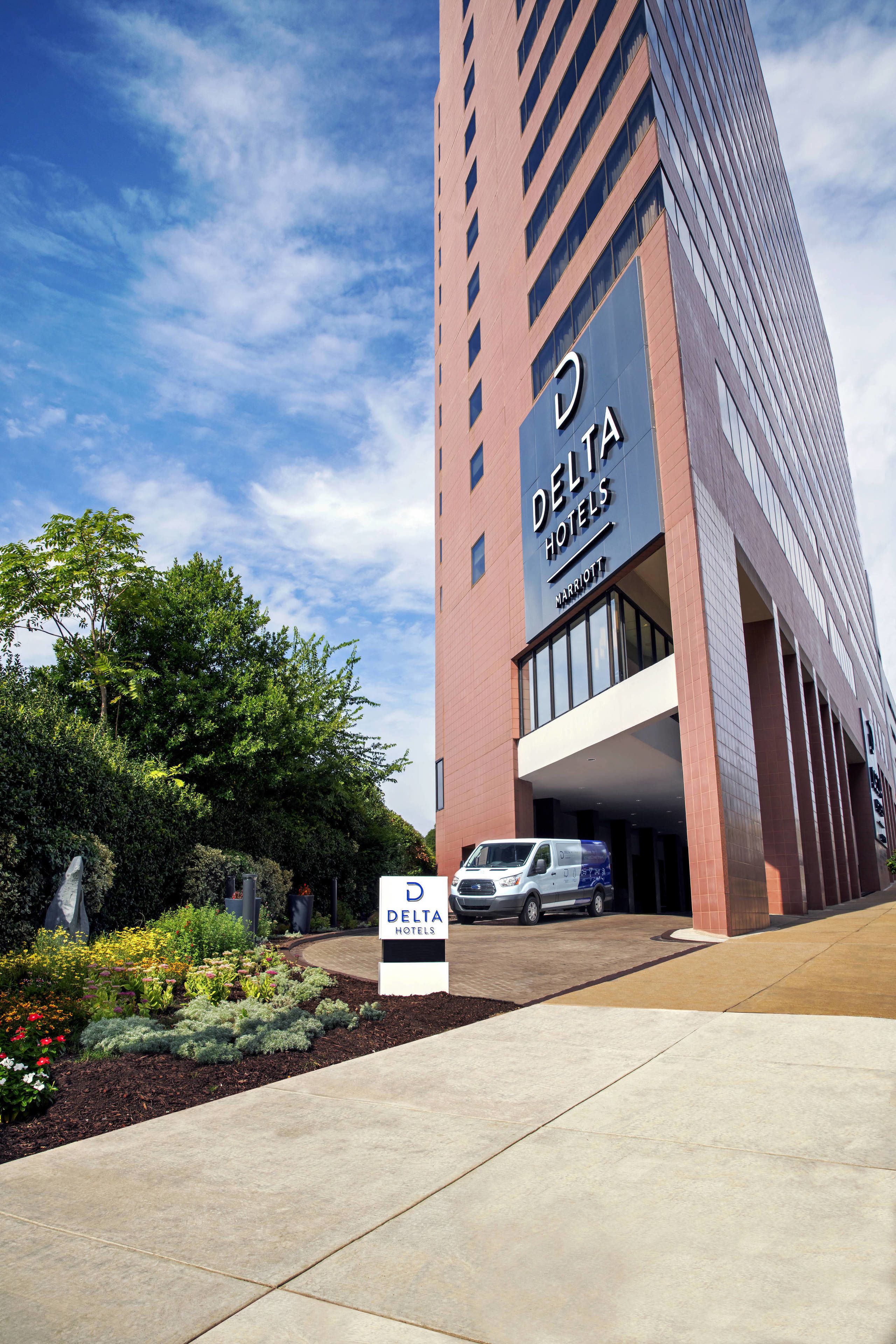 Delta Hotels Richmond Downtown