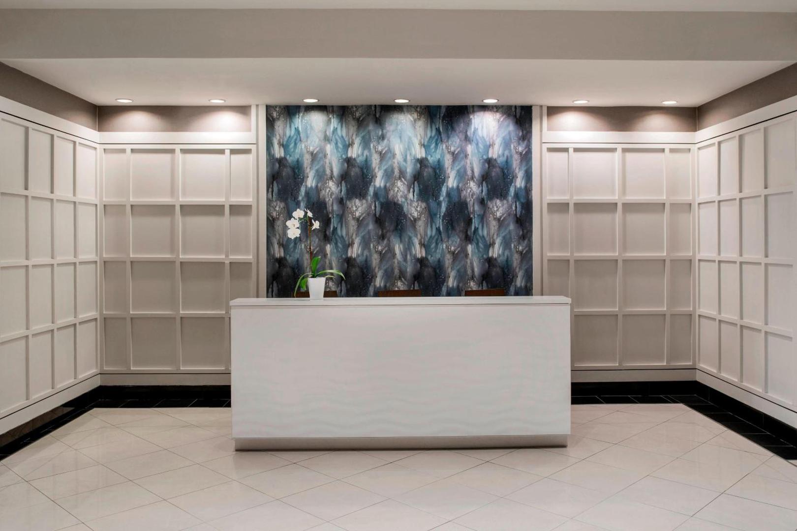 Delta Hotels Richmond Downtown