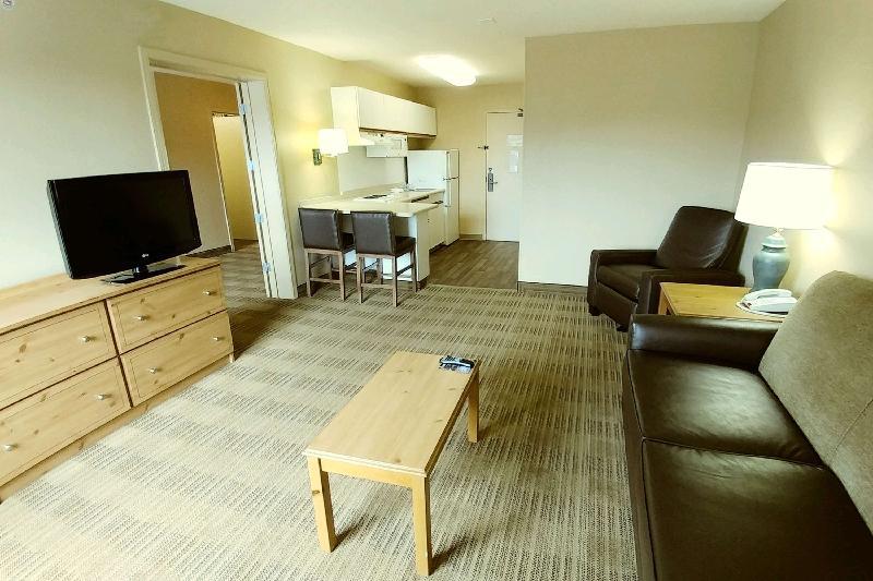 Extended Stay America North Chesterfield Arboretum