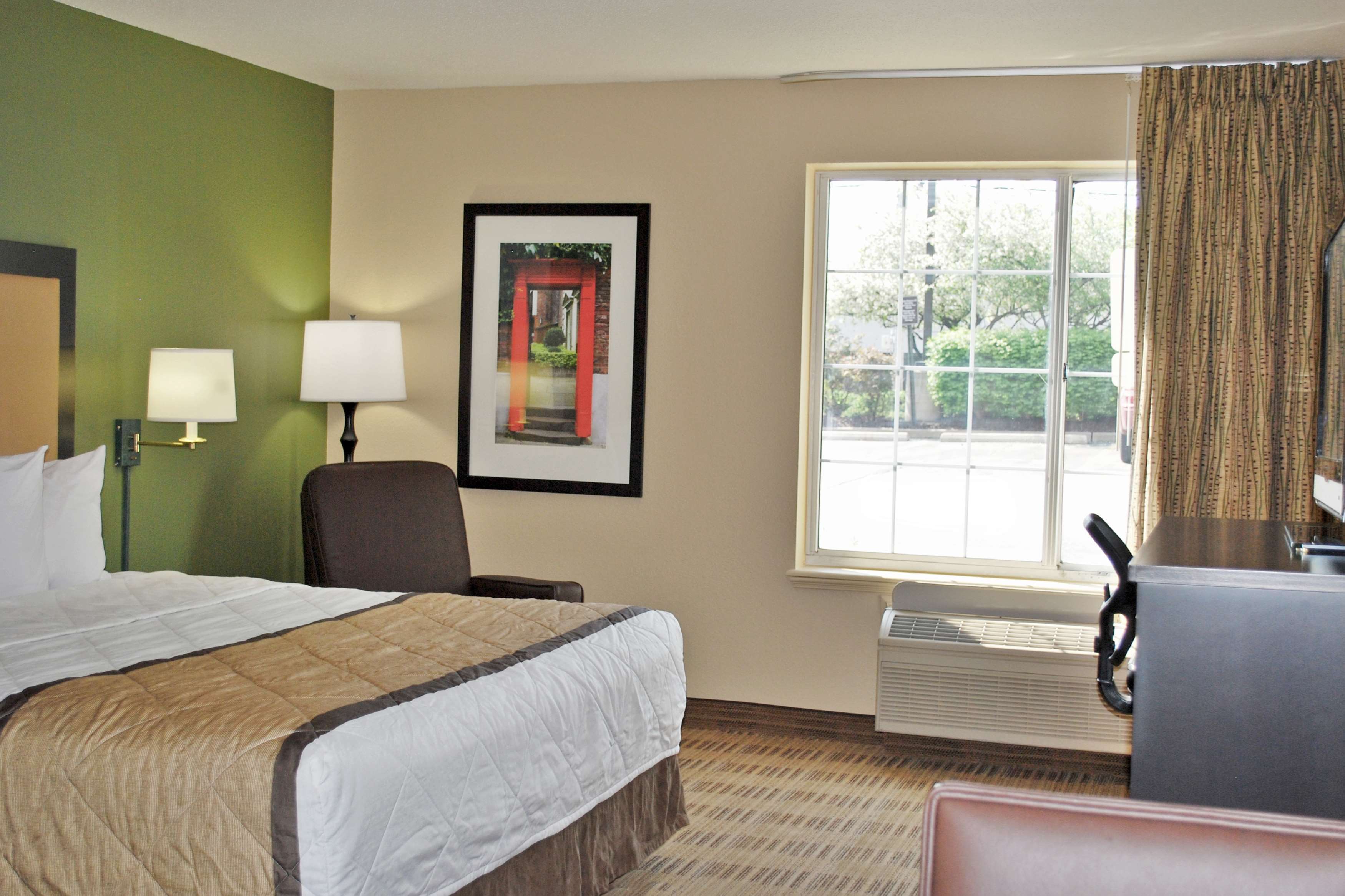 Extended Stay America North Chesterfield Arboretum