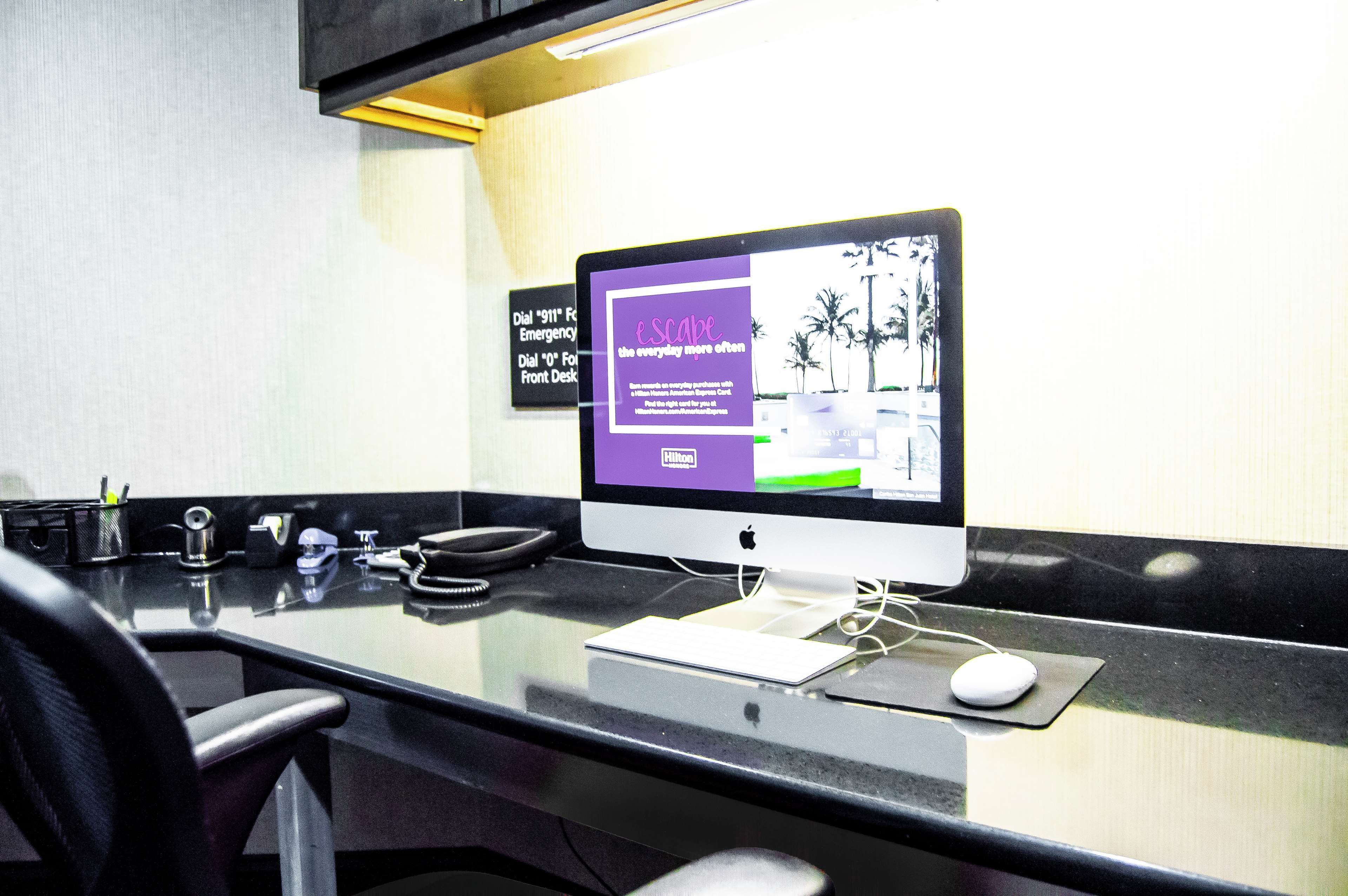Hampton Inn and Suites Richmond/Glenside