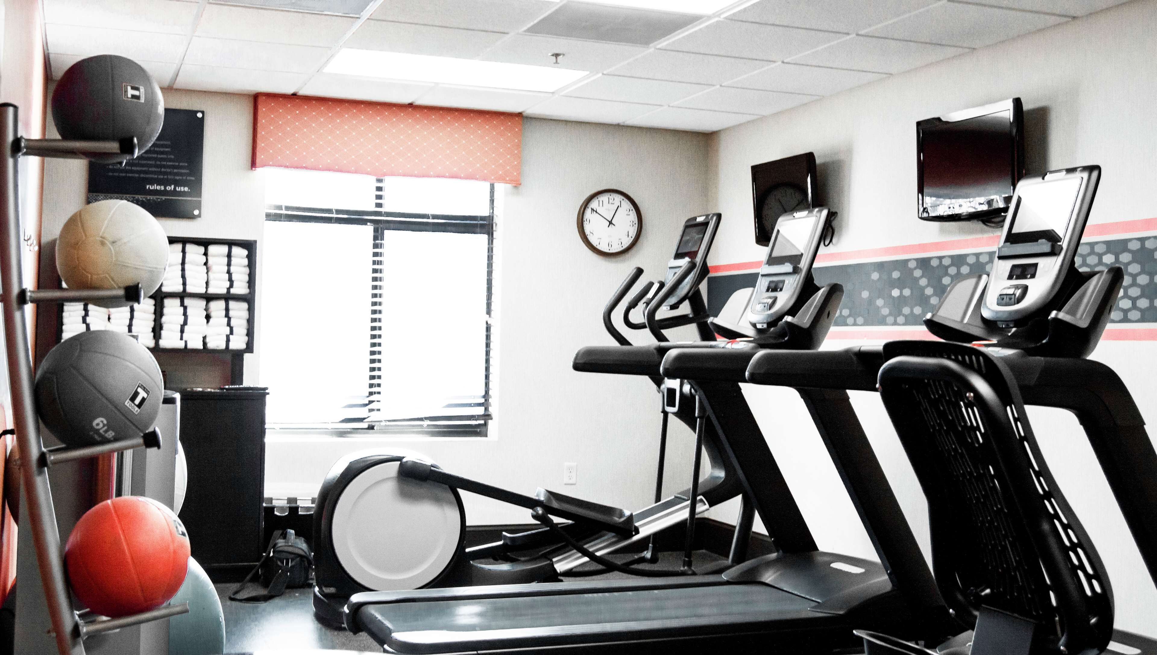 Hampton Inn and Suites Richmond/Glenside