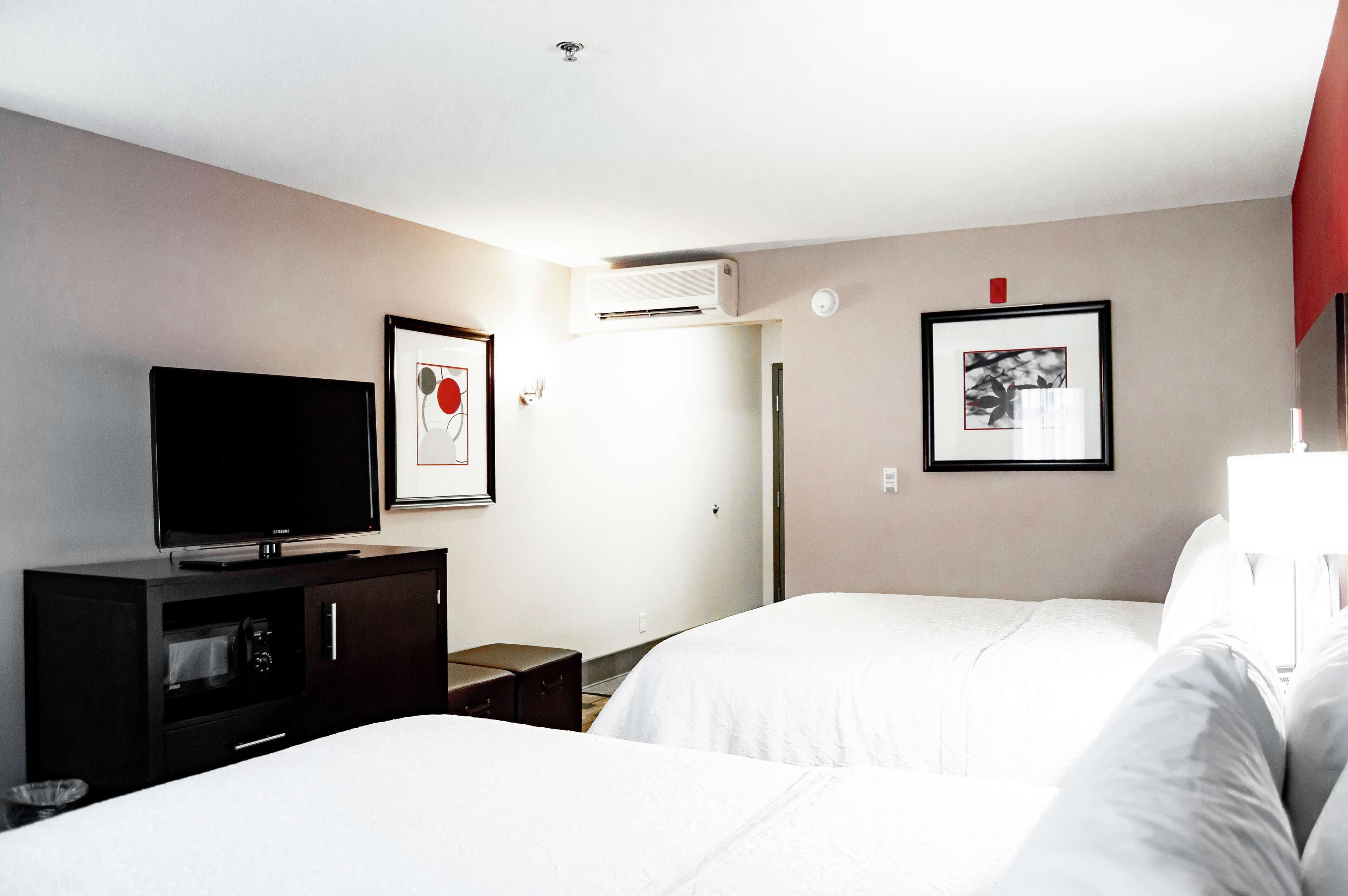 Hampton Inn and Suites Richmond/Glenside