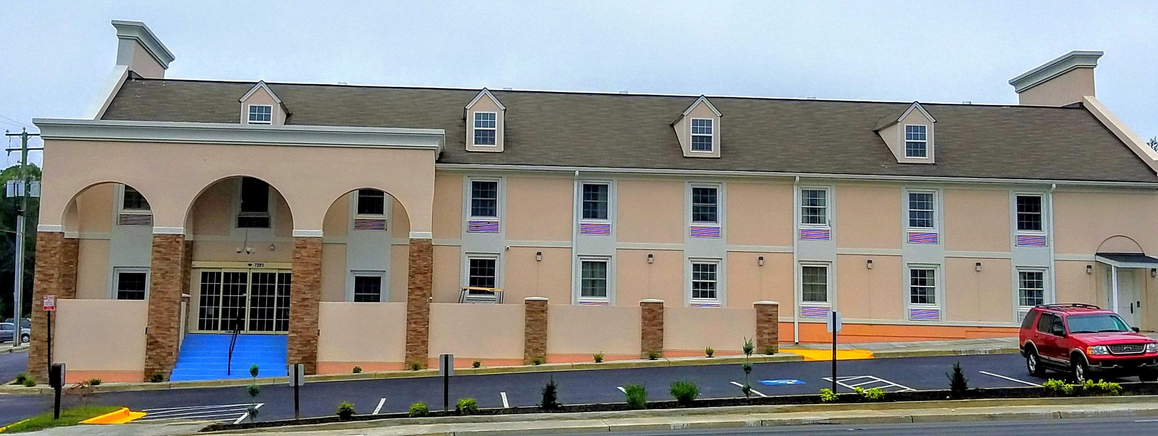 Knights Inn Richmond at W Broad Saint