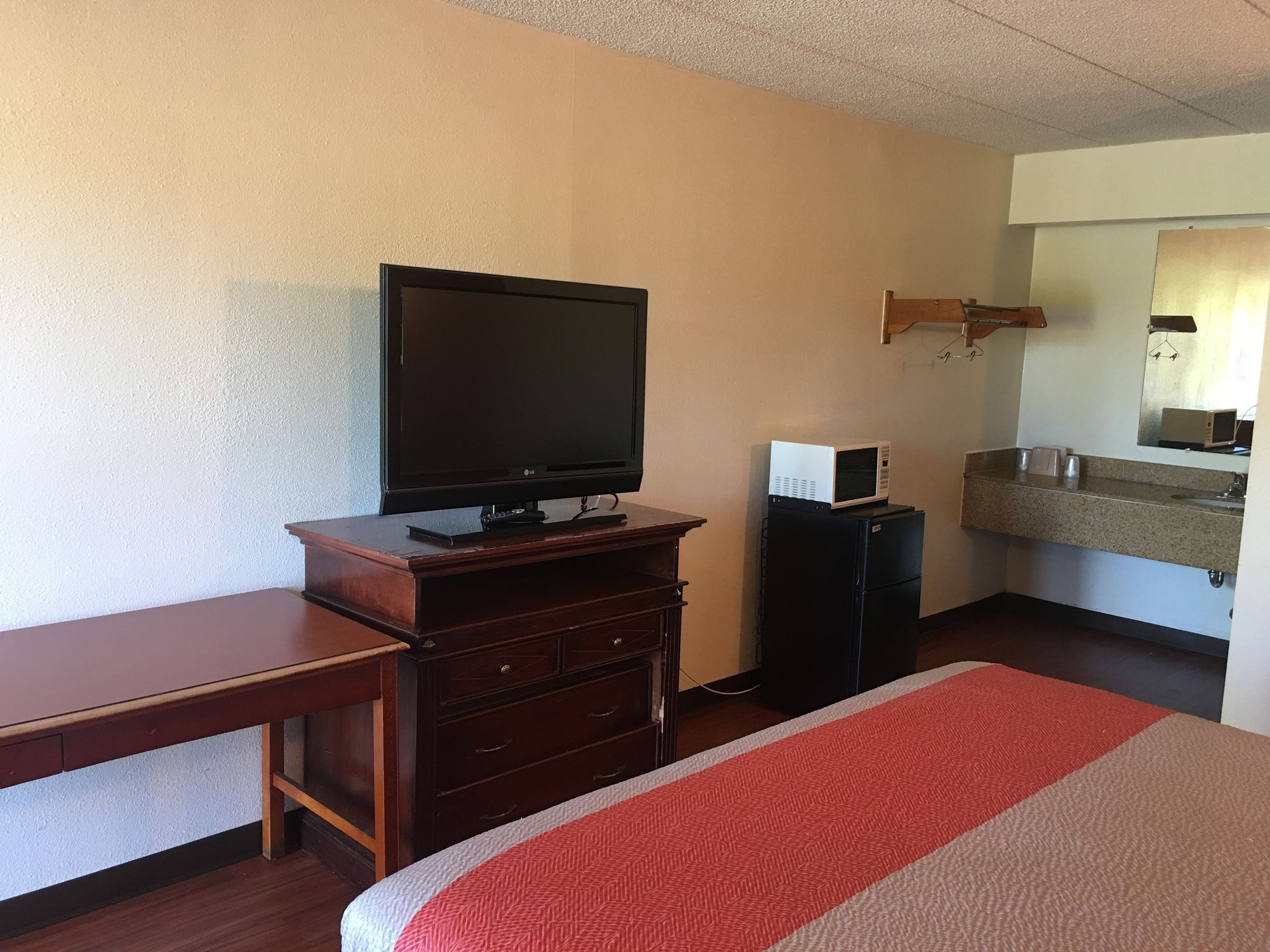 Motel 6 Richmond, VA - Midlothian Turnpike