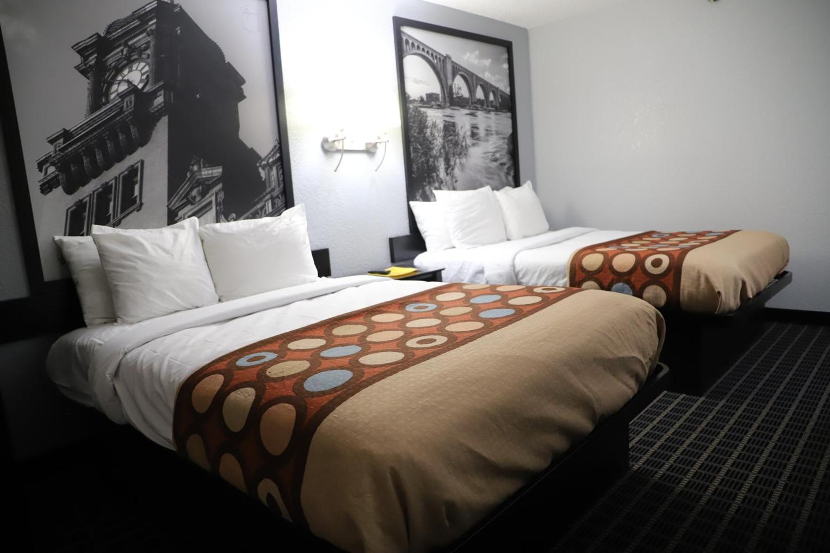 Super 8 by Wyndham Richmond Airport VA