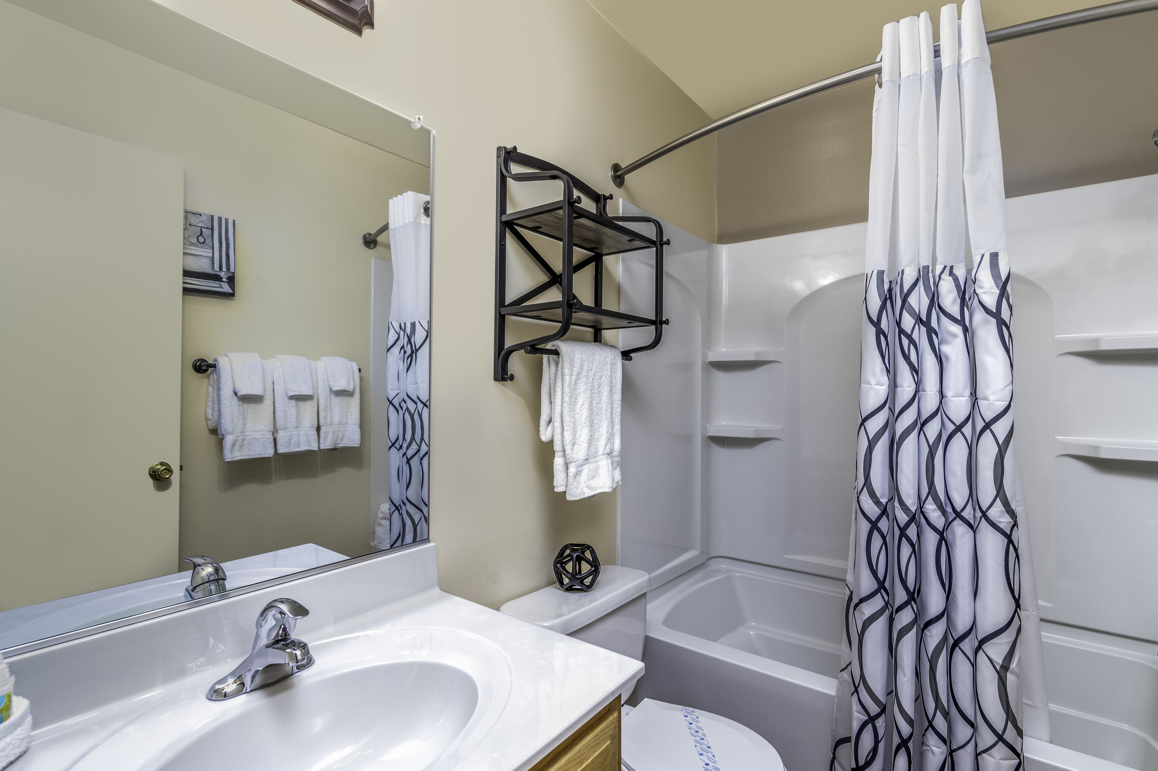 Affordable Corporate Suites of Overland Drive
