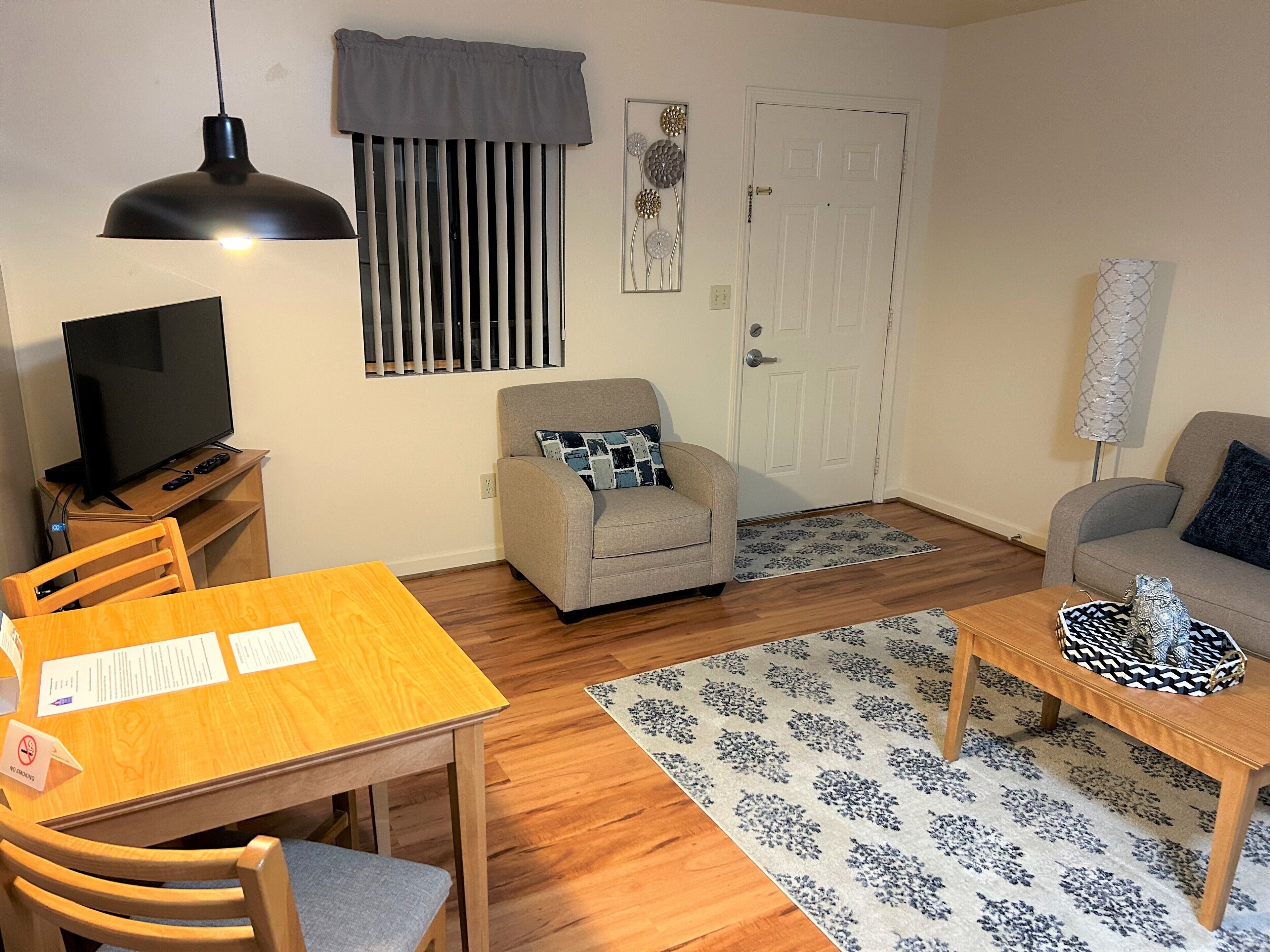 Affordable Corporate Suites of Overland Drive
