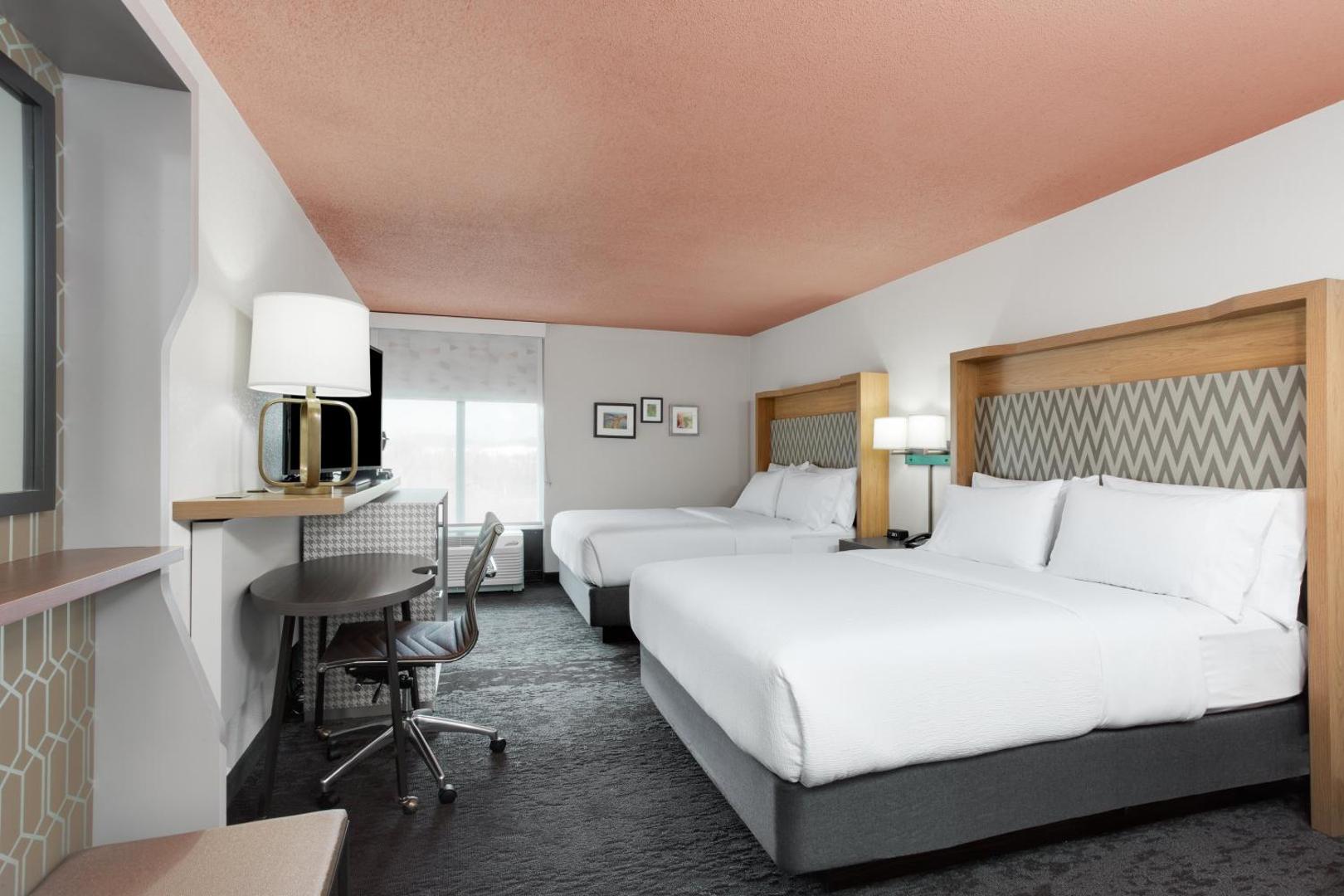 Holiday Inn Roanoke Airport-Conference CTR