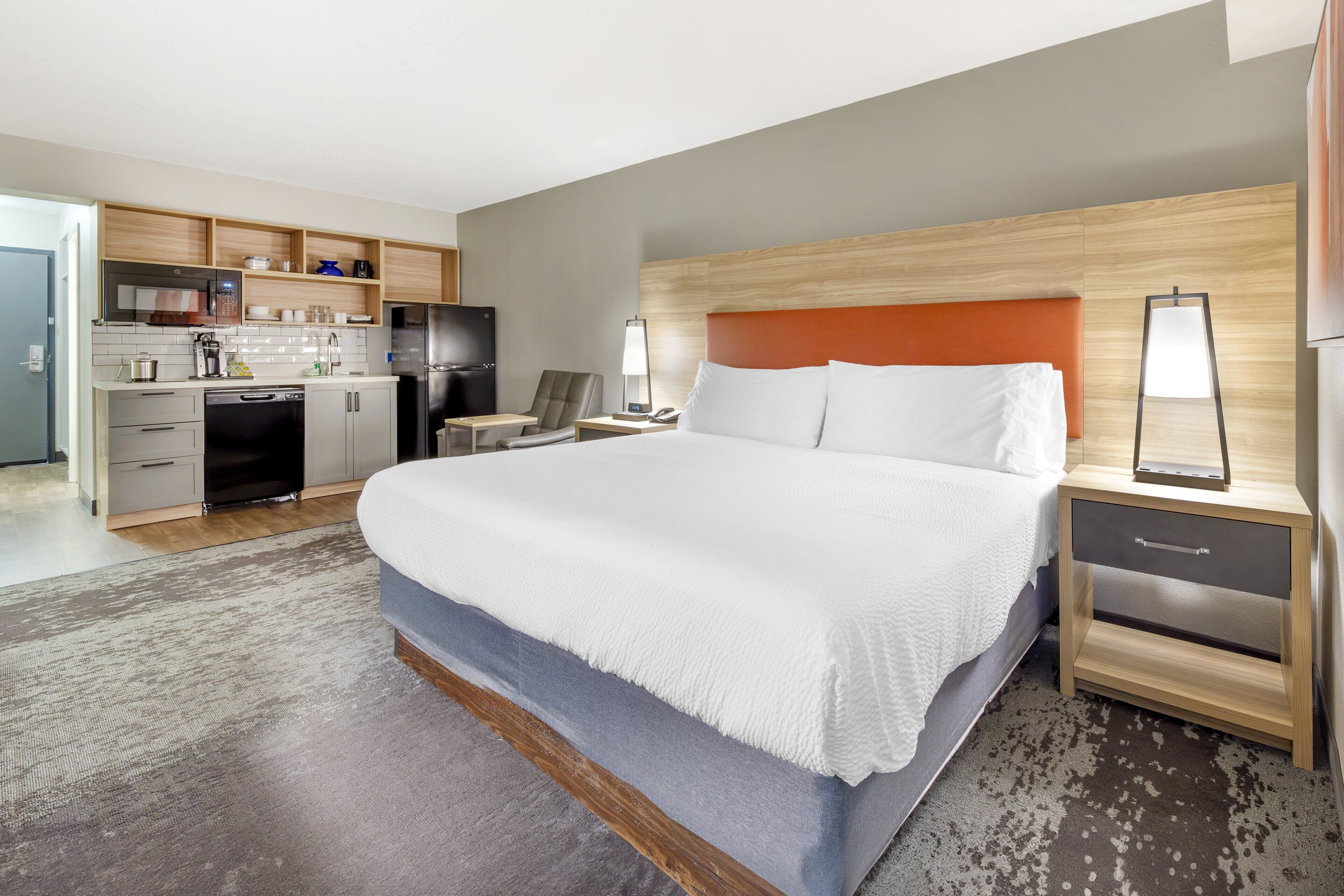 Candlewood Suites - Roanoke - Valley View, an IHG Hotel