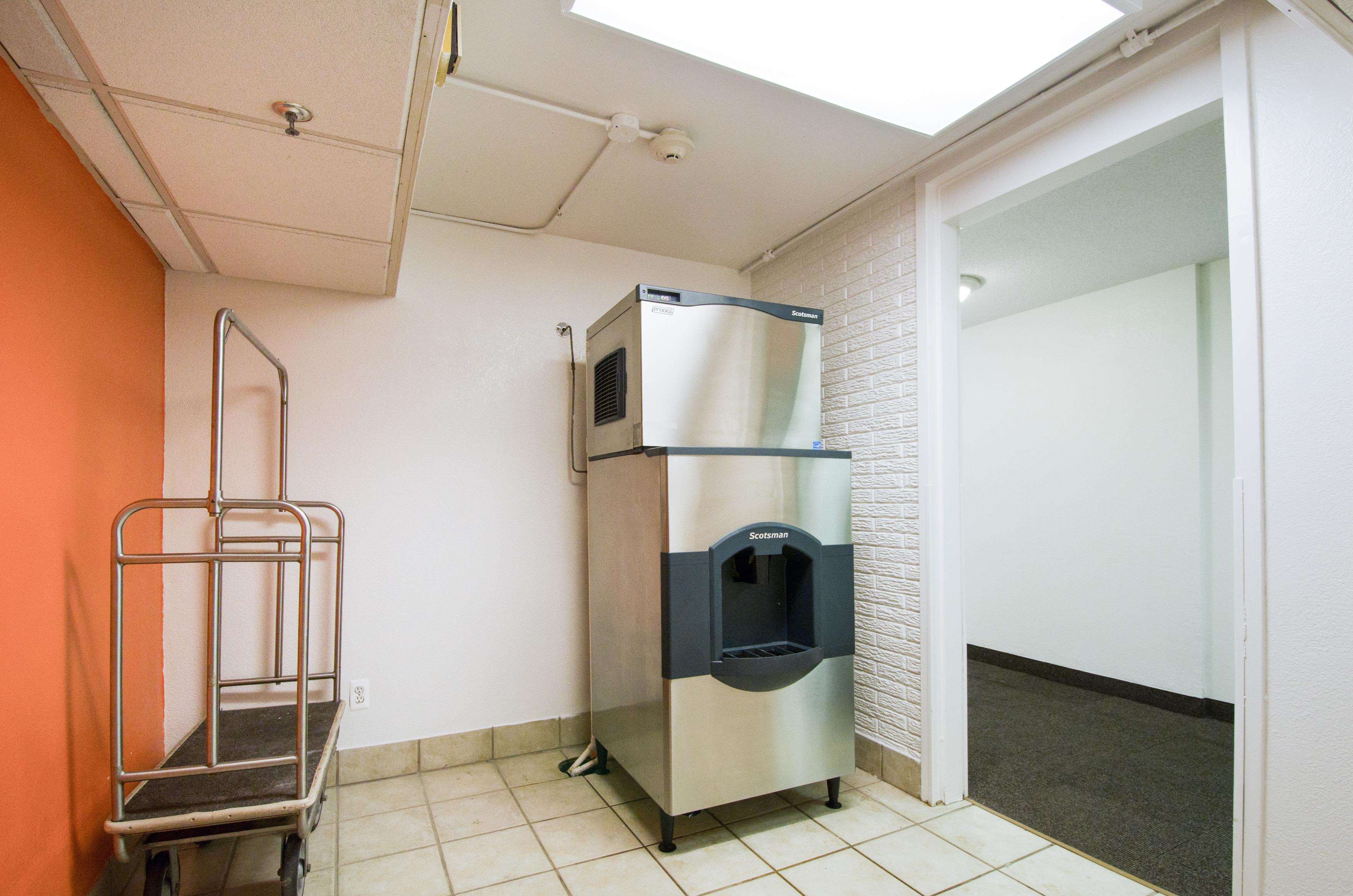 Motel 6 Springfield, VA - Washington DC Southwest