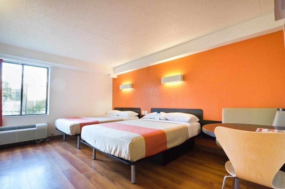 Motel 6 Springfield, VA - Washington DC Southwest