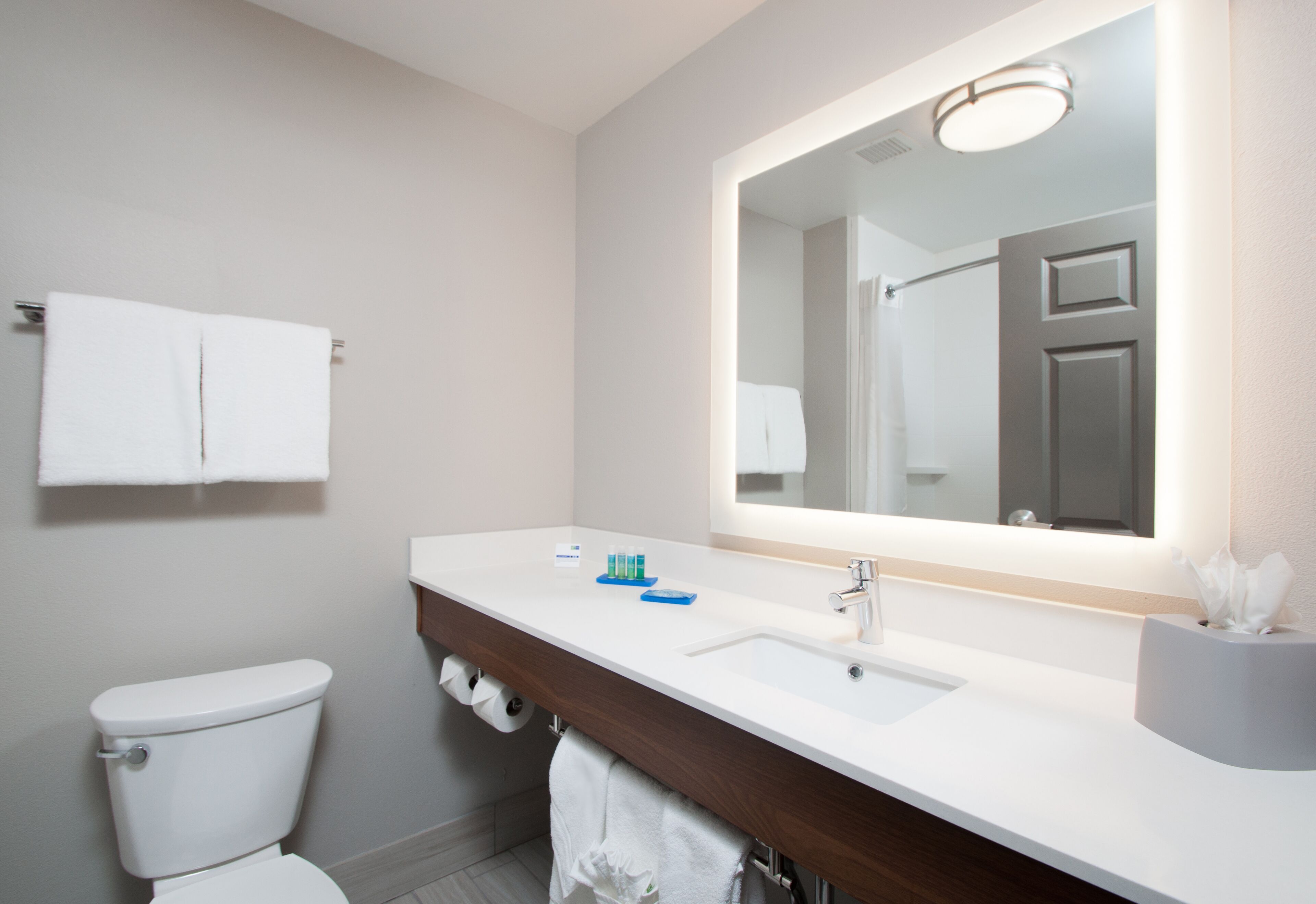 Holiday Inn Express Quantico - Stafford