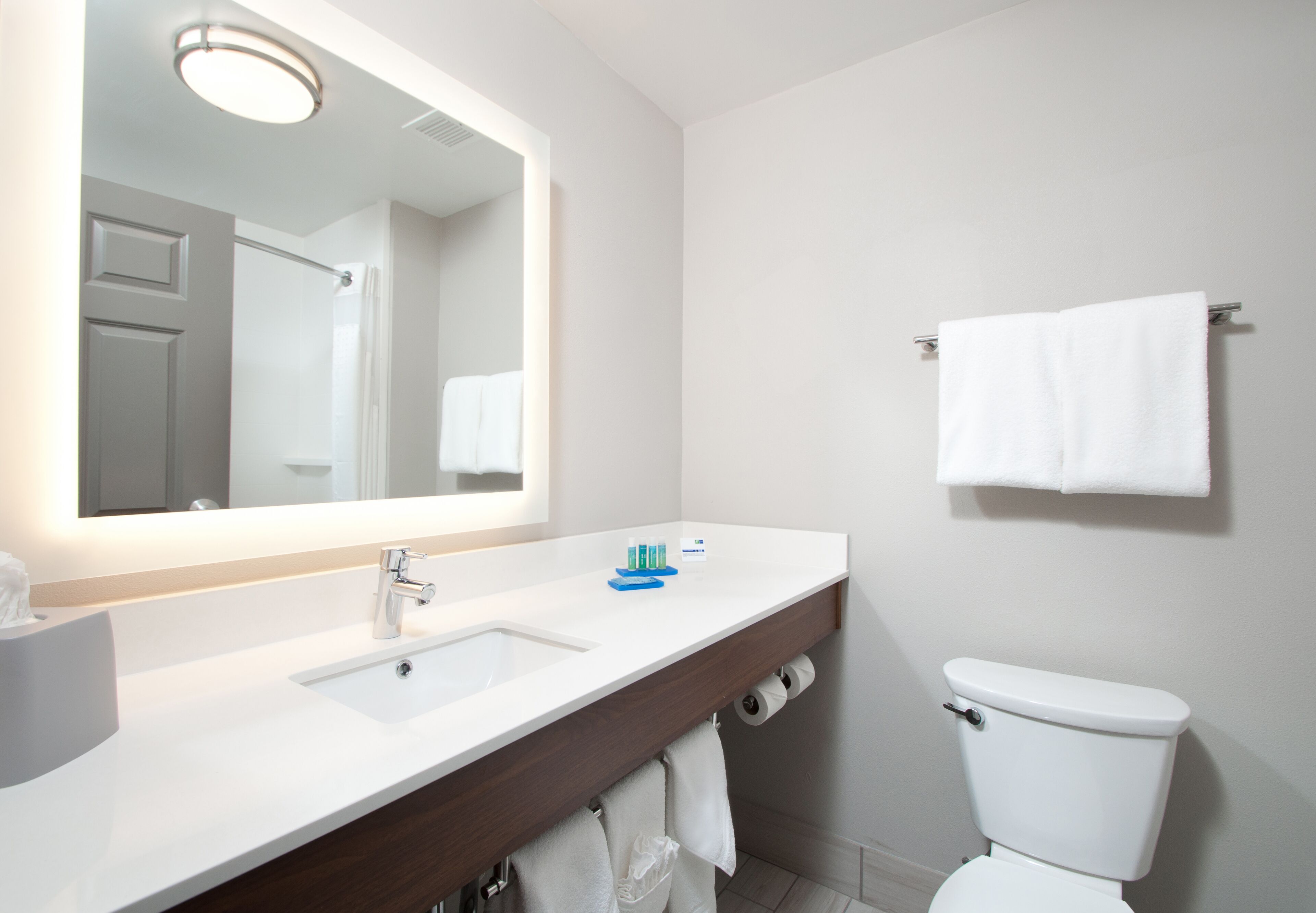 Holiday Inn Express Quantico - Stafford