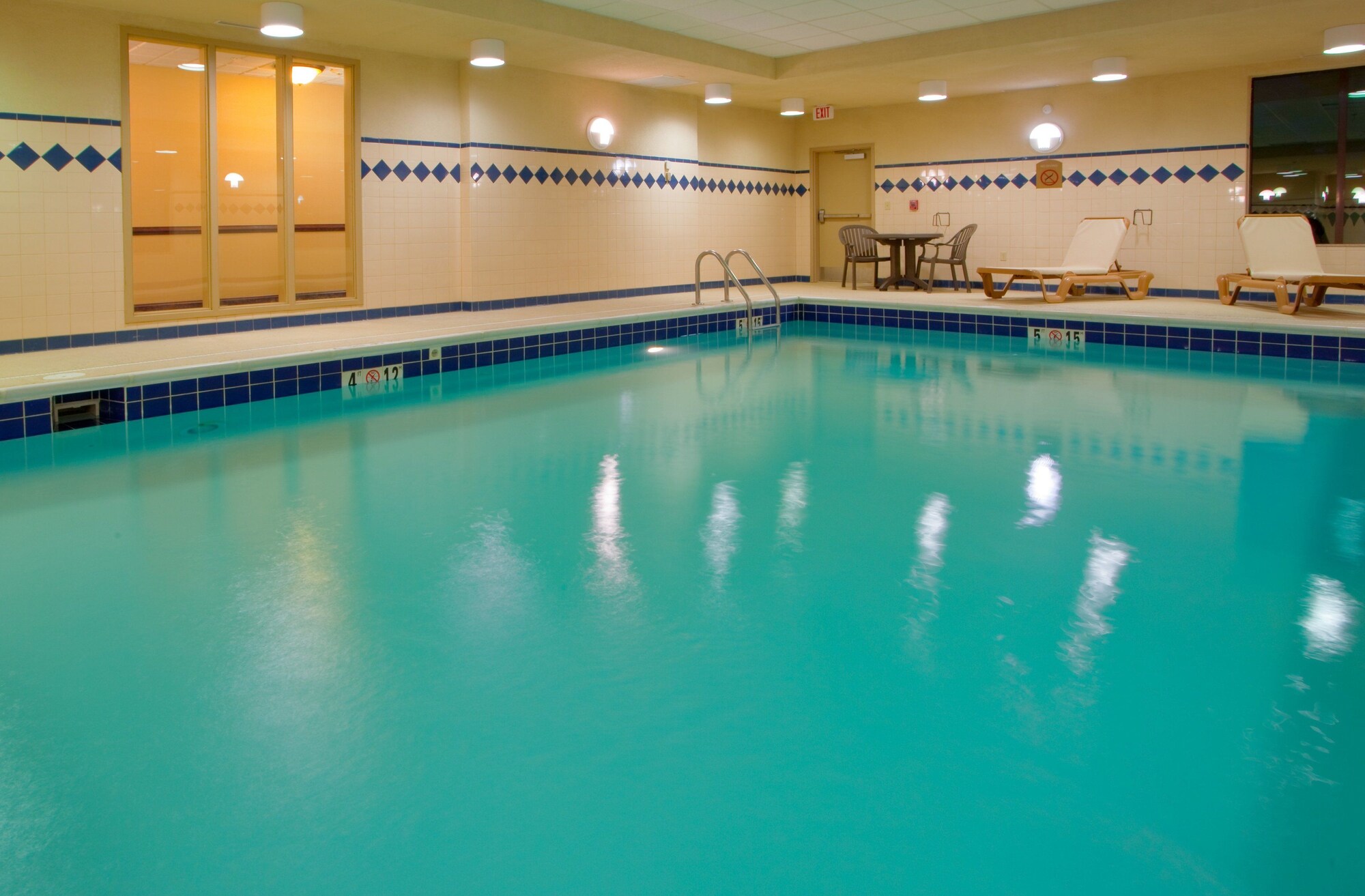 Holiday Inn Express & Suites Tappahannock