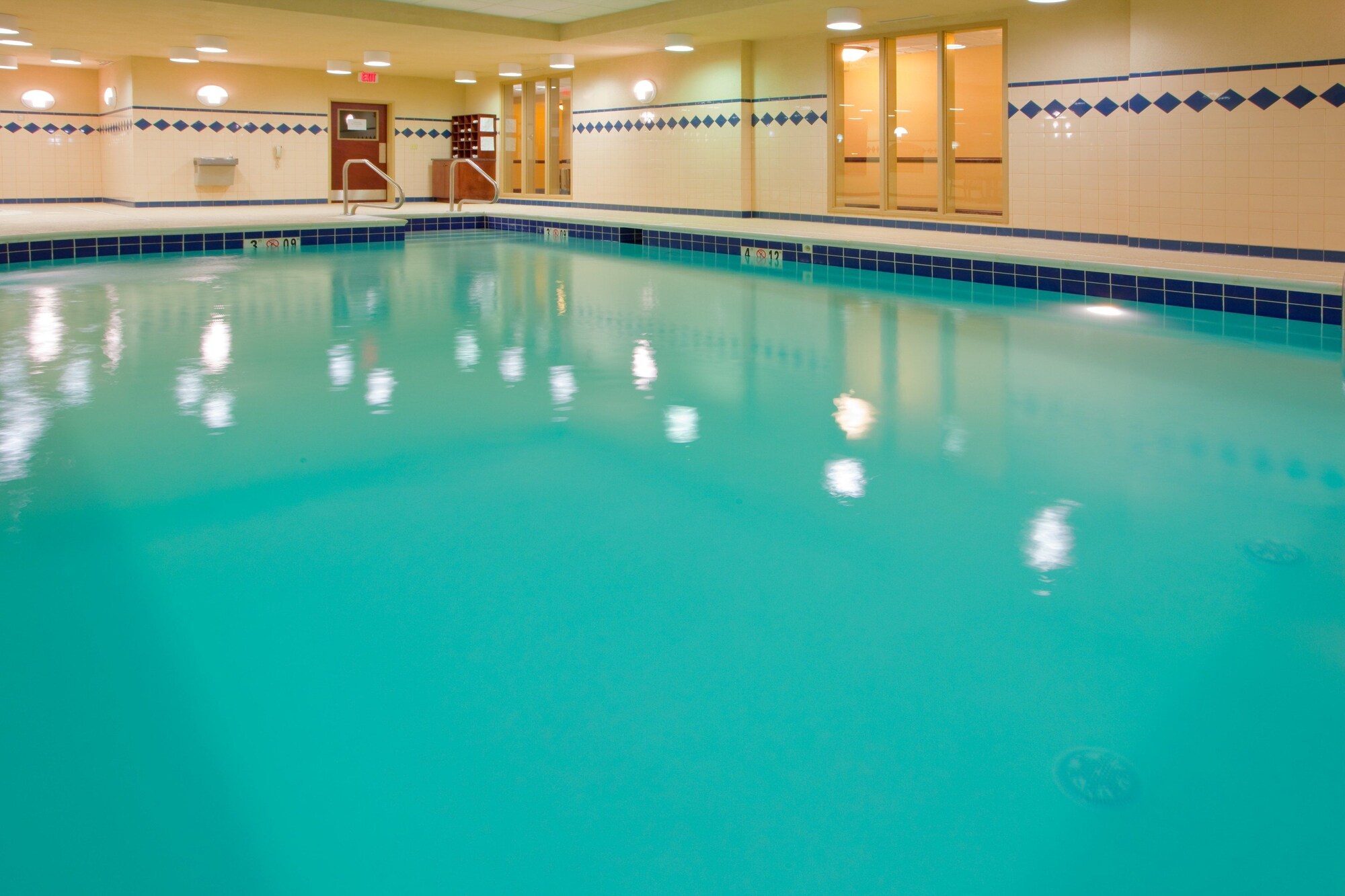 Holiday Inn Express & Suites Tappahannock