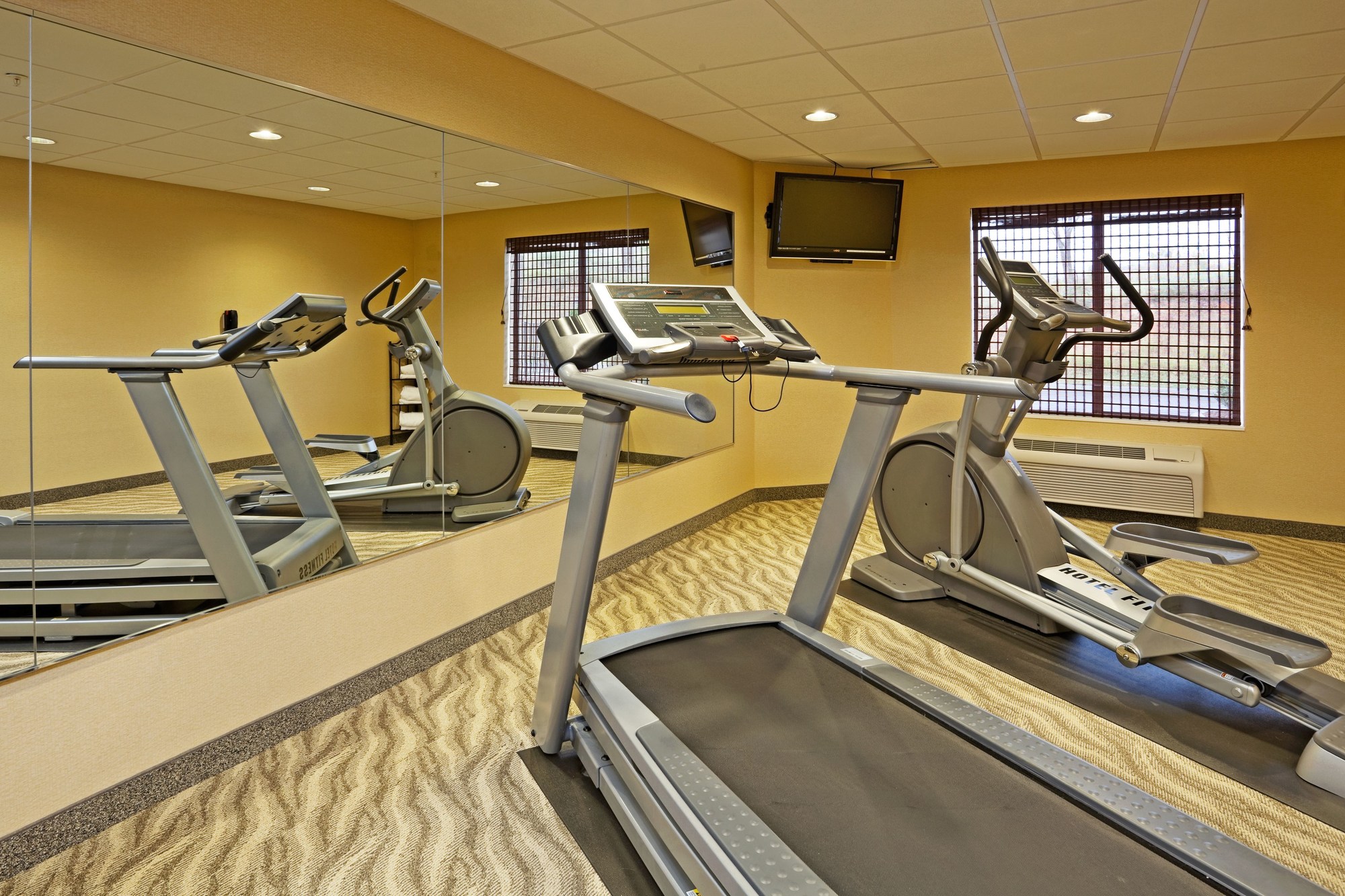 Holiday Inn Express Troutville - Roanoke North