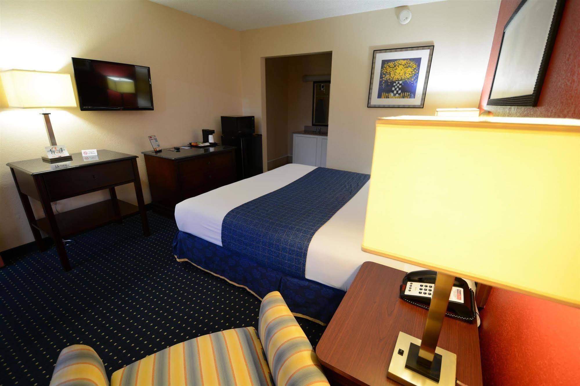 Magnuson Hotel Virginia Beach