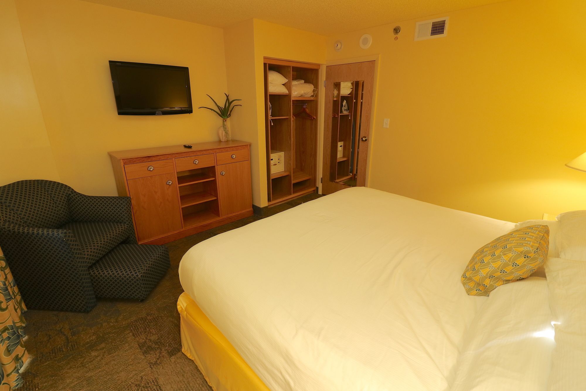 Ocean Key Resort