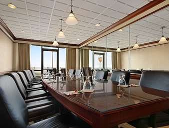 DoubleTree by Hilton Virginia Beach Oceanfront South