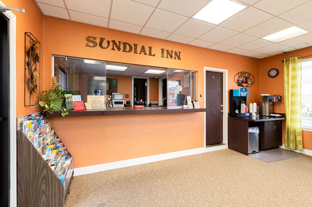 Sundial Inn Motel & Efficiency