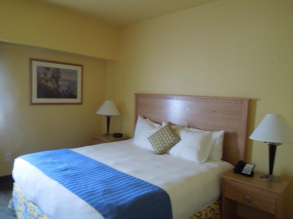 The Atrium Resort Virginia Beach