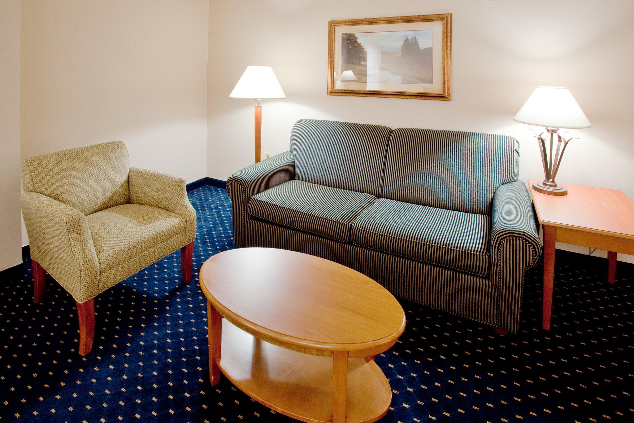 Wingate by Wyndham Waynesboro