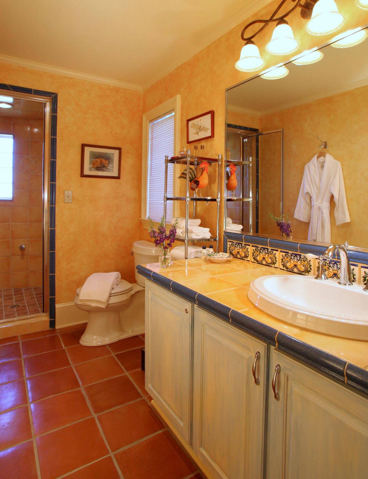 L'Auberge Provencale Bed & Breakfast