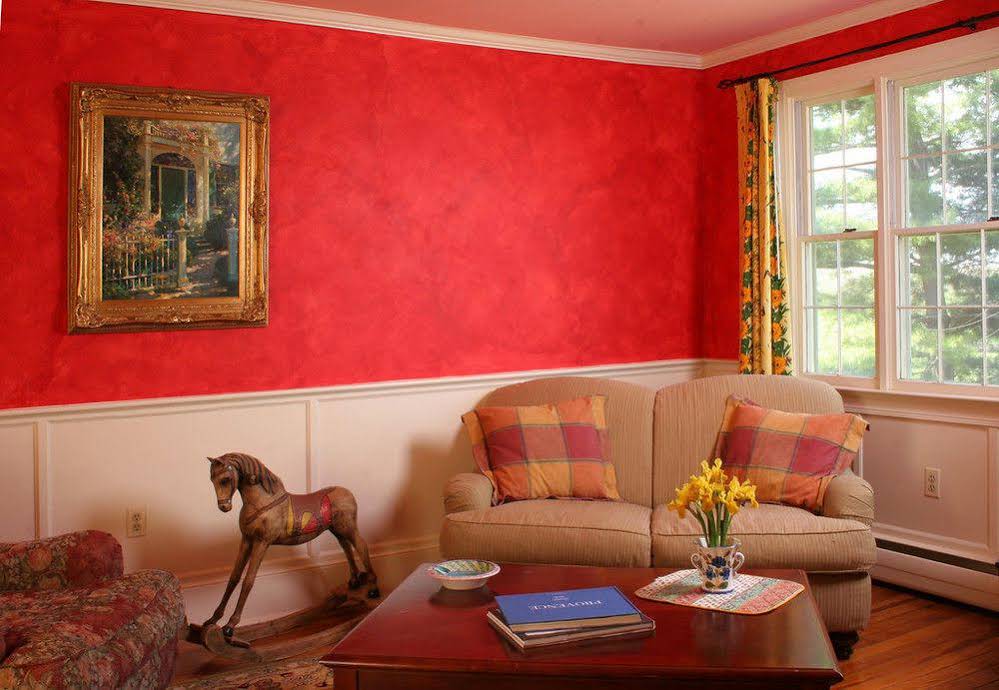 L'Auberge Provencale Bed & Breakfast
