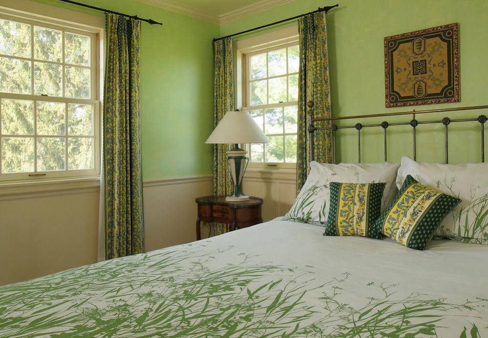L'Auberge Provencale Bed & Breakfast