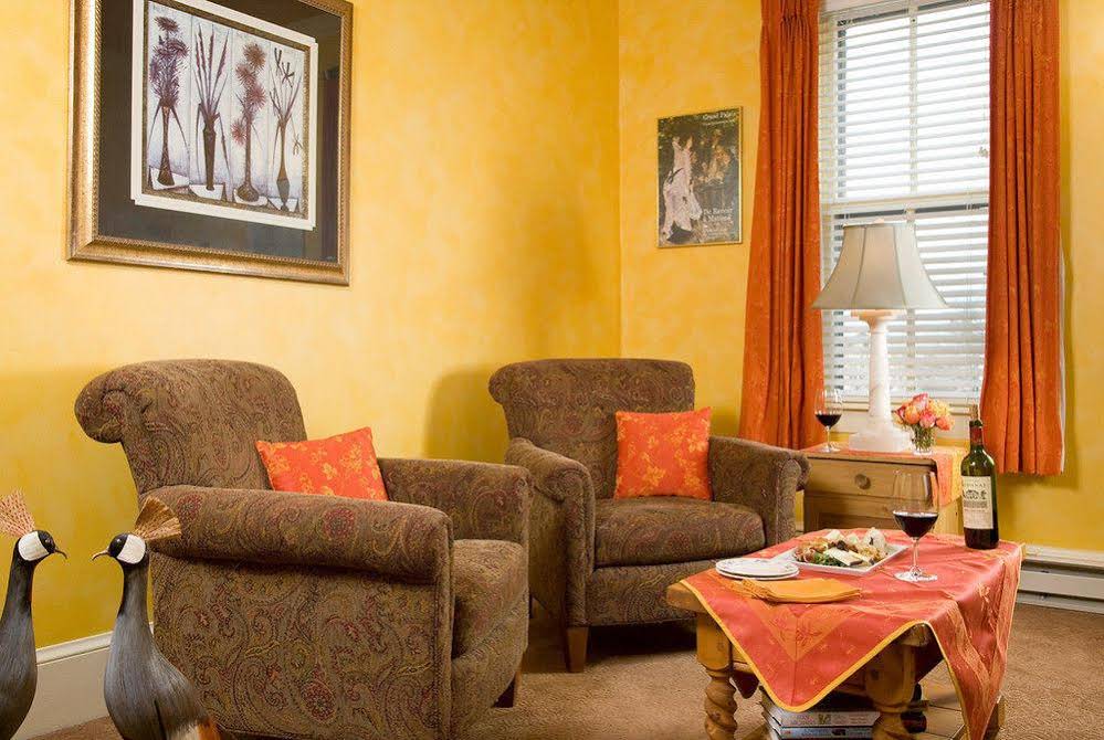L'Auberge Provencale Bed & Breakfast