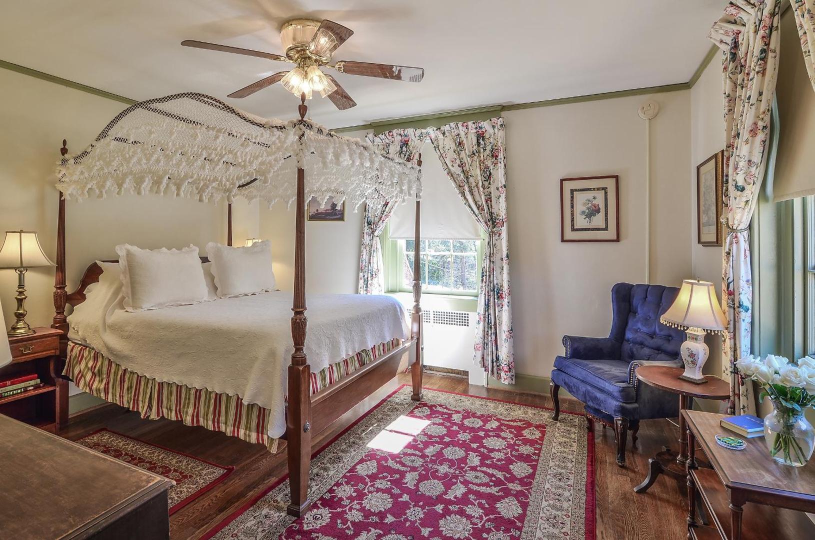 Cedars of Williamsburg Bed & Breakfast