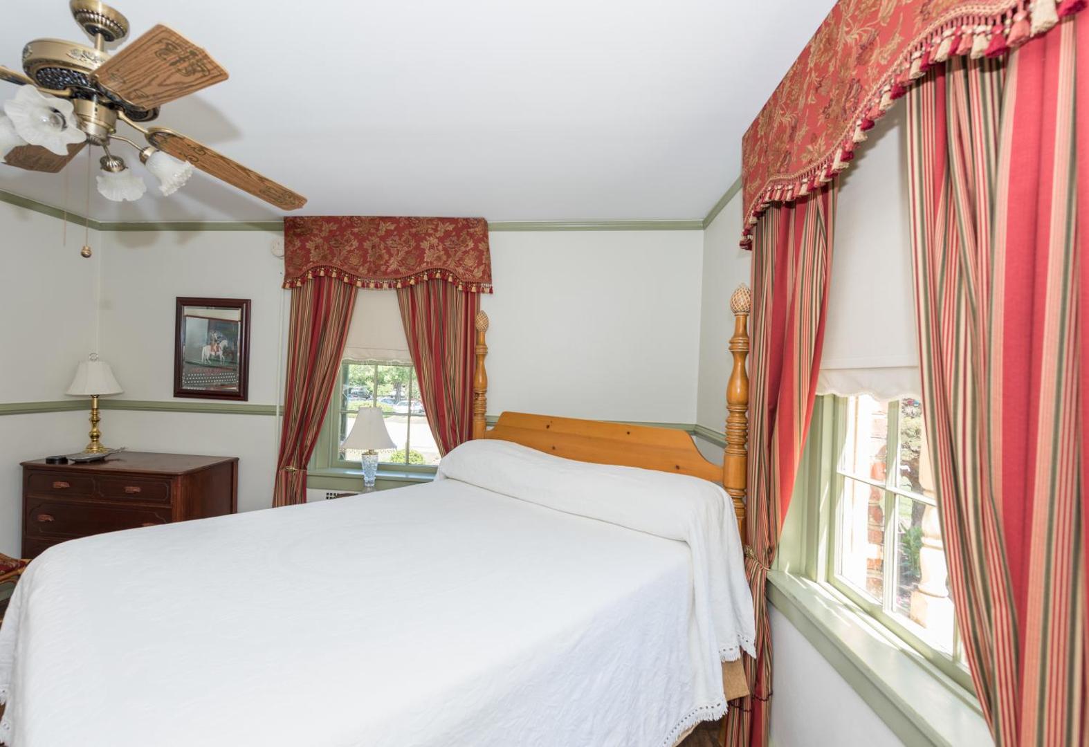 Cedars of Williamsburg Bed & Breakfast