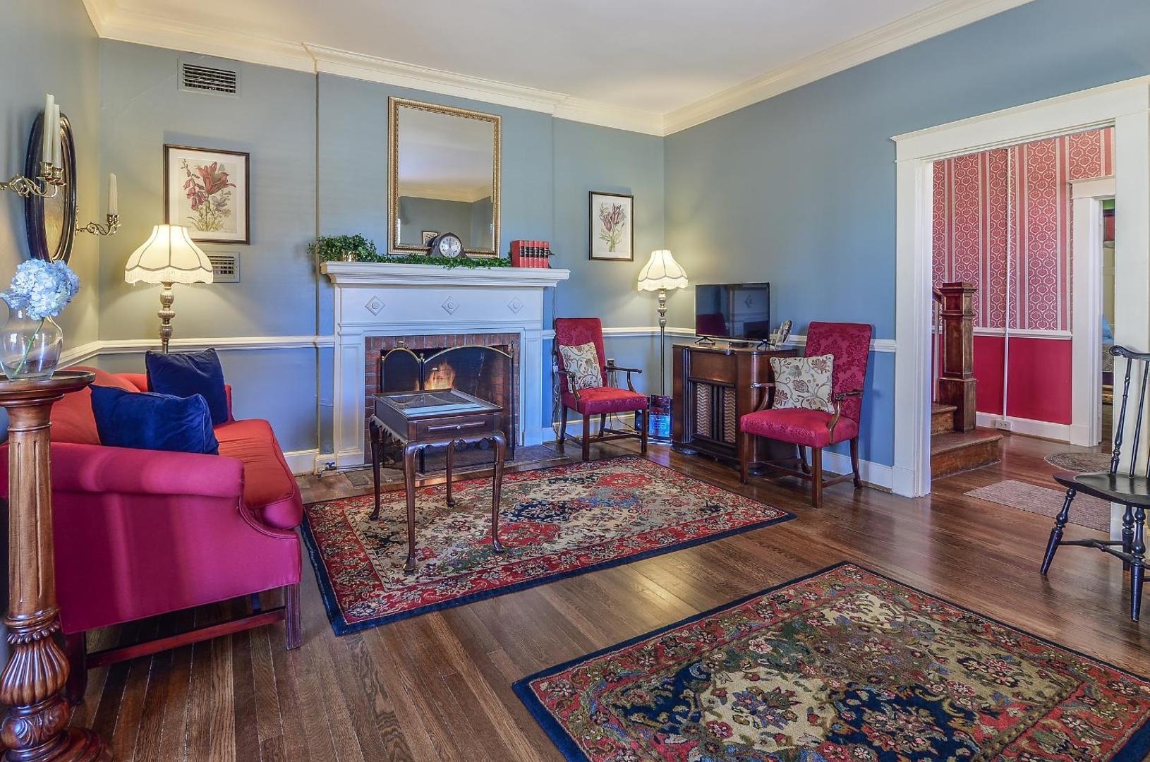 Cedars of Williamsburg Bed & Breakfast