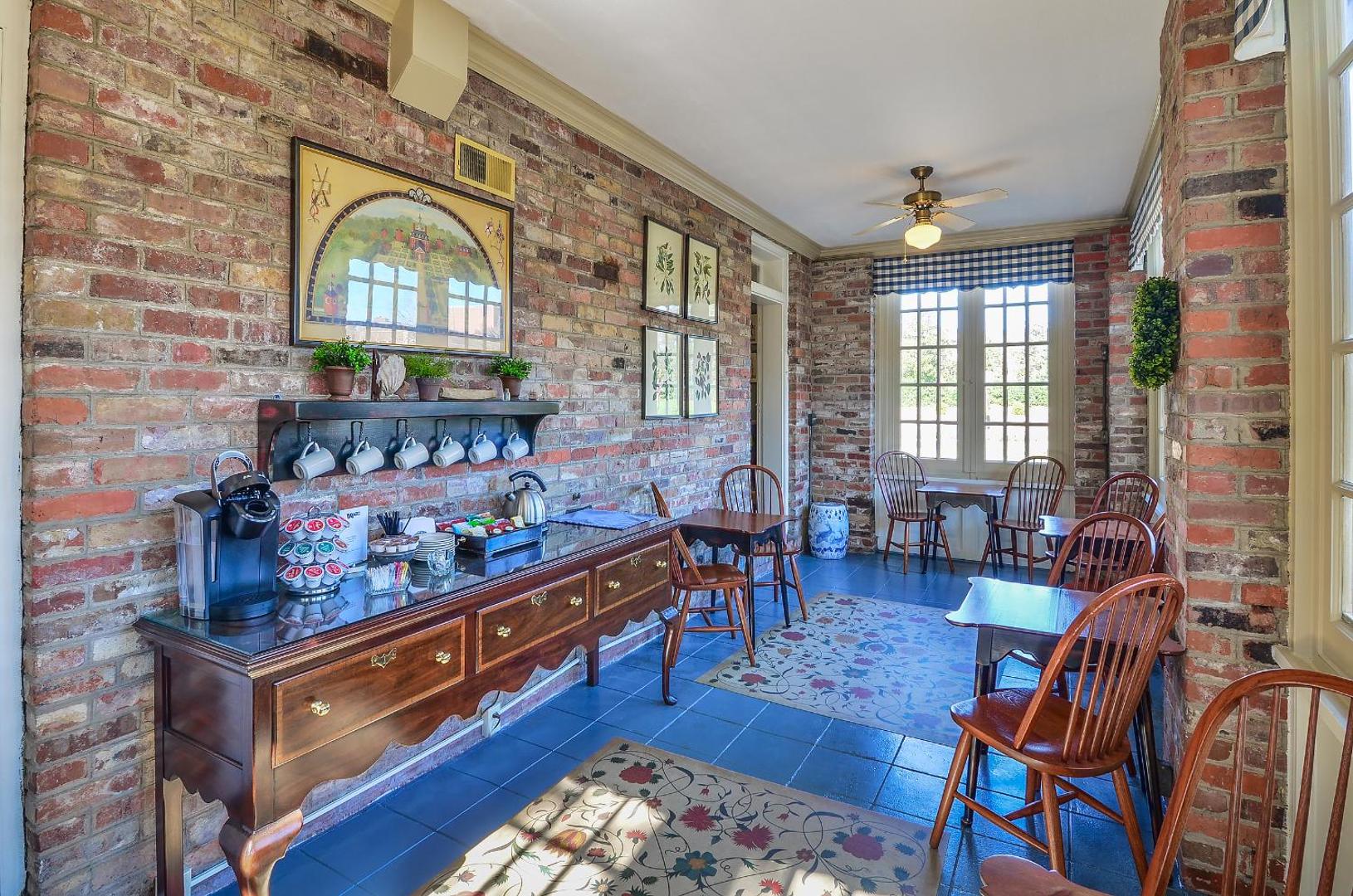 Cedars of Williamsburg Bed & Breakfast