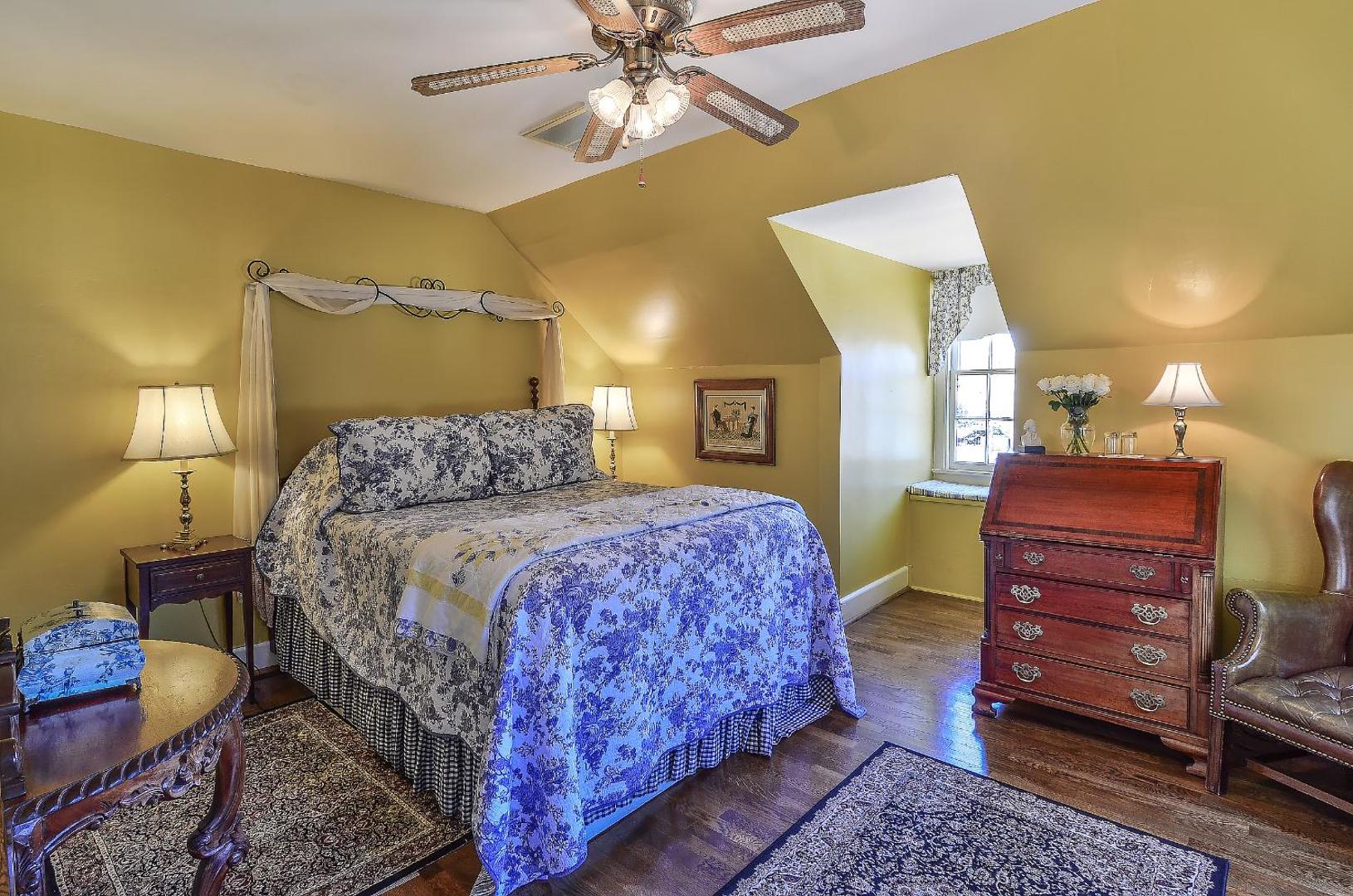 Cedars of Williamsburg Bed & Breakfast