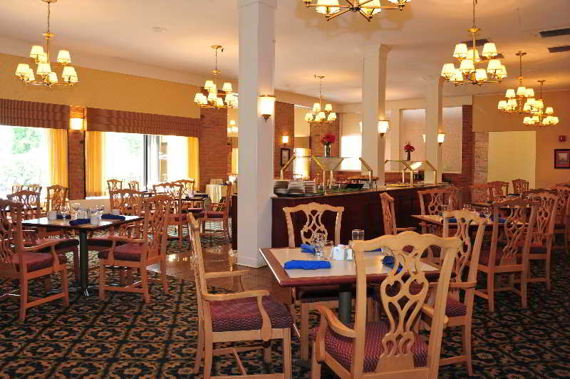 Fort Magruder Hotel, Trademark Collection by Wyndham
