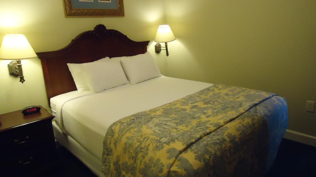 Bluegreen Vacations Patrick Henry Square, Ascend Resort Collection