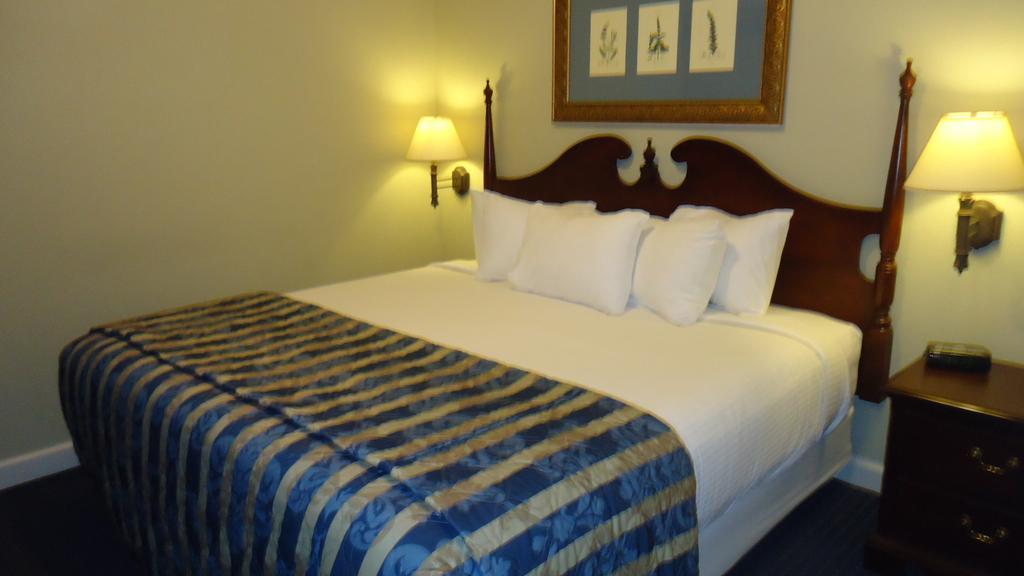 Bluegreen Vacations Patrick Henry Square, Ascend Resort Collection