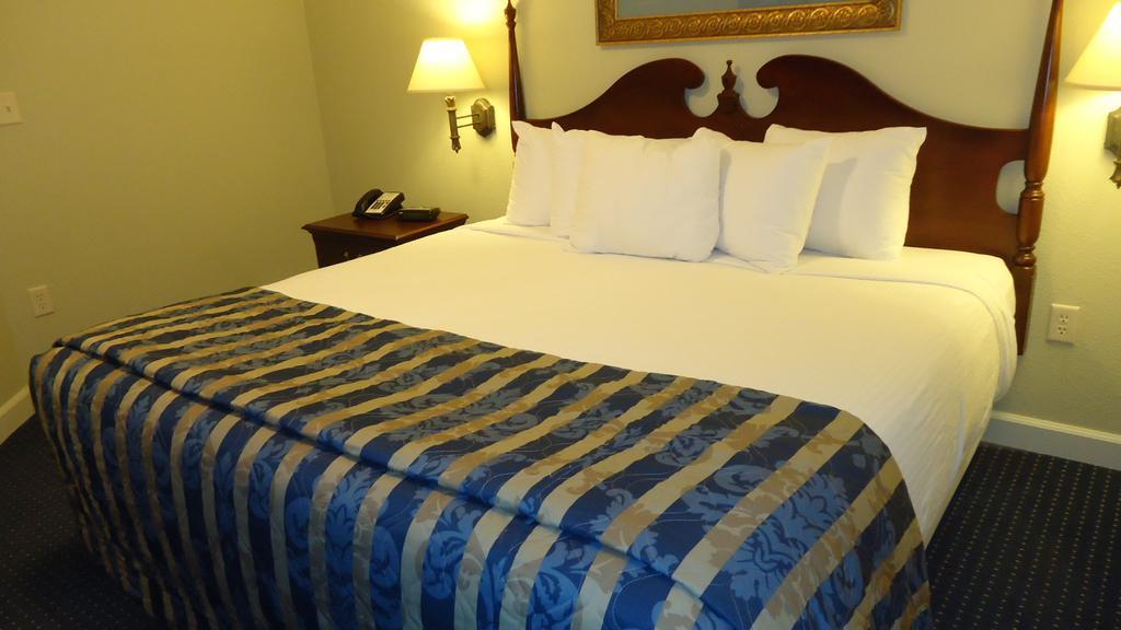 Bluegreen Vacations Patrick Henry Square, Ascend Resort Collection