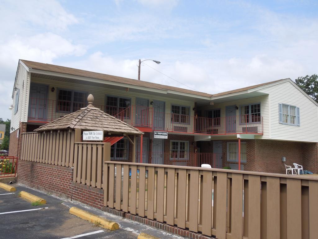 Capt. John Smith Inn