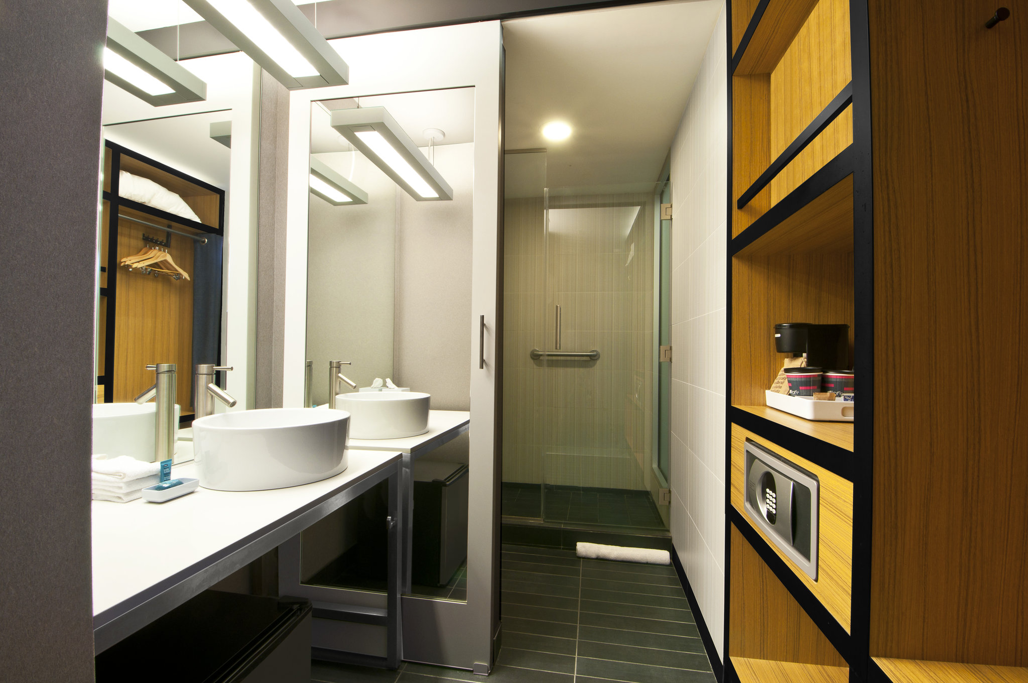 La Quinta Inn & Suites by Wyndham Winchester