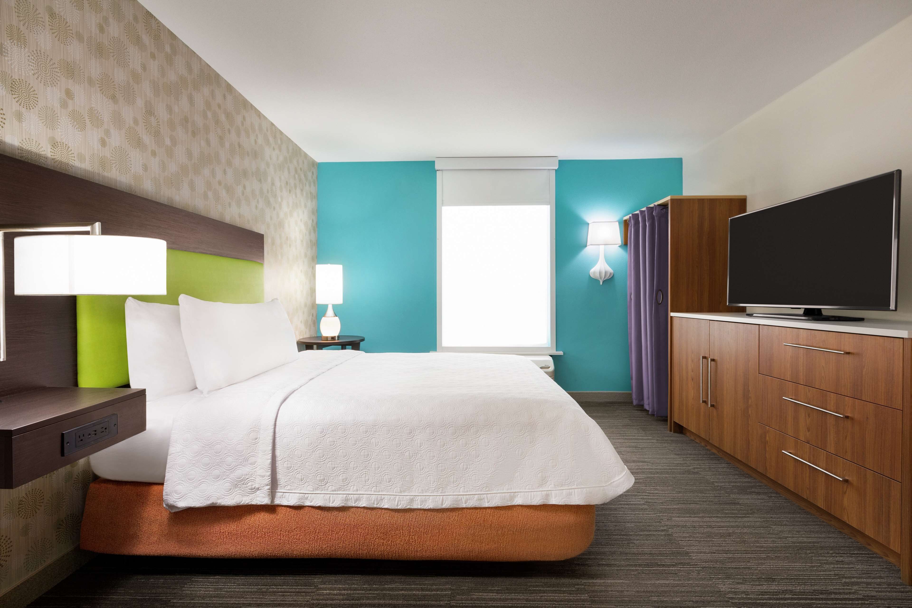 Home2 Suites by Hilton Woodbridge Potomac Mills