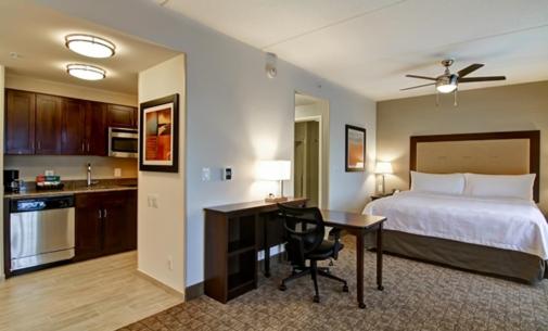 Homewood Suites by Hilton Woodbridge